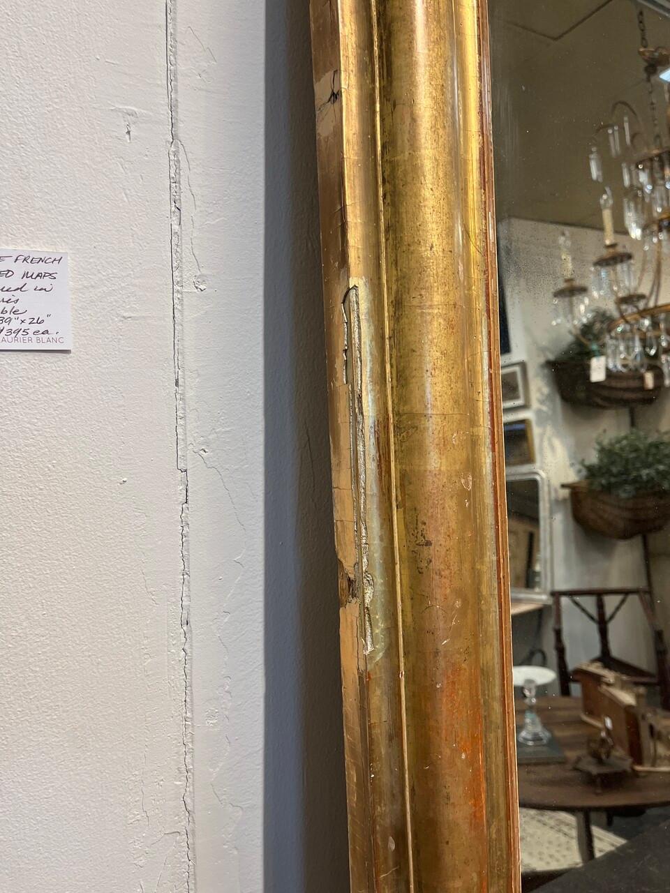 Doré Grand miroir doré Louis Philippe du 19e siècle en vente