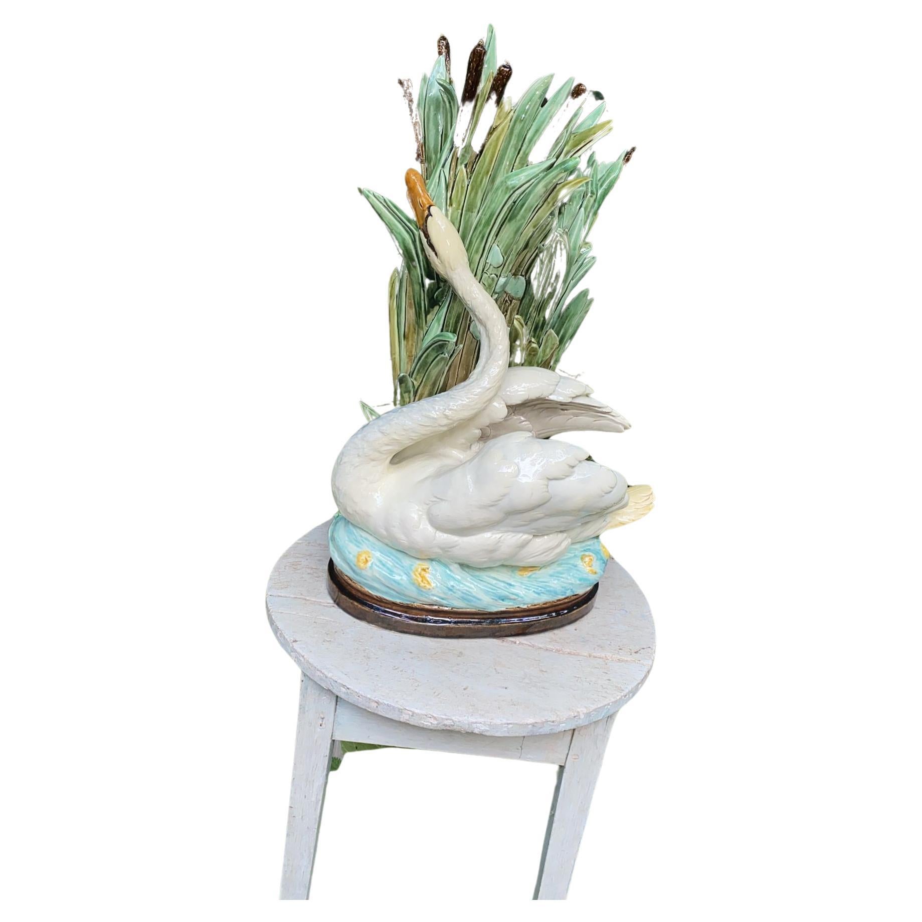 19th Century Large Majolica Swan Vase Choisy Le Roi  In Good Condition For Sale In Austin, TX