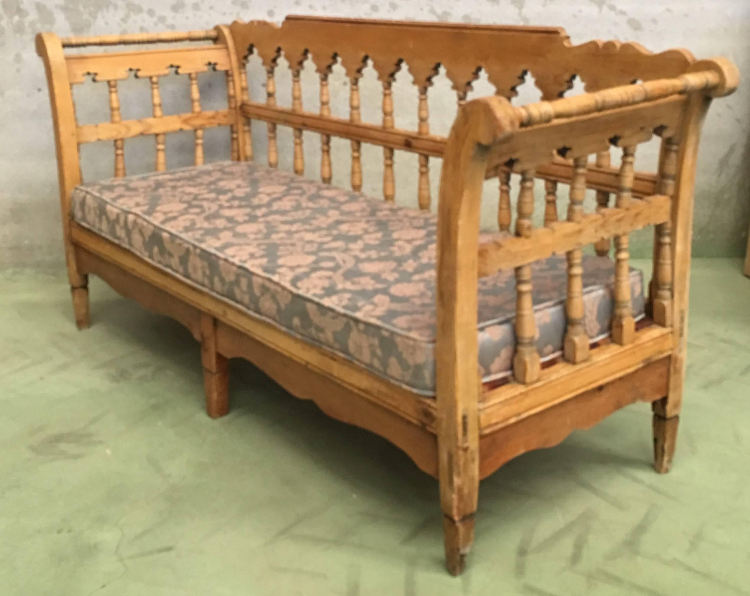 Large rustic Swedish pine bench / daybed, circa 1850.
Very heavy item.
Ideal for a summer house or garden room.
 