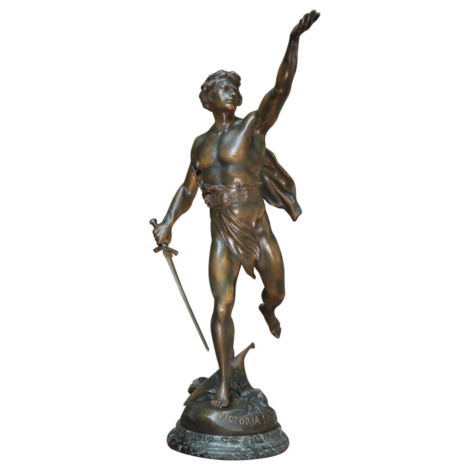 Grande Régule ""VICTORIA"" du 19ème siècle Sculpture signée E. Picault en vente