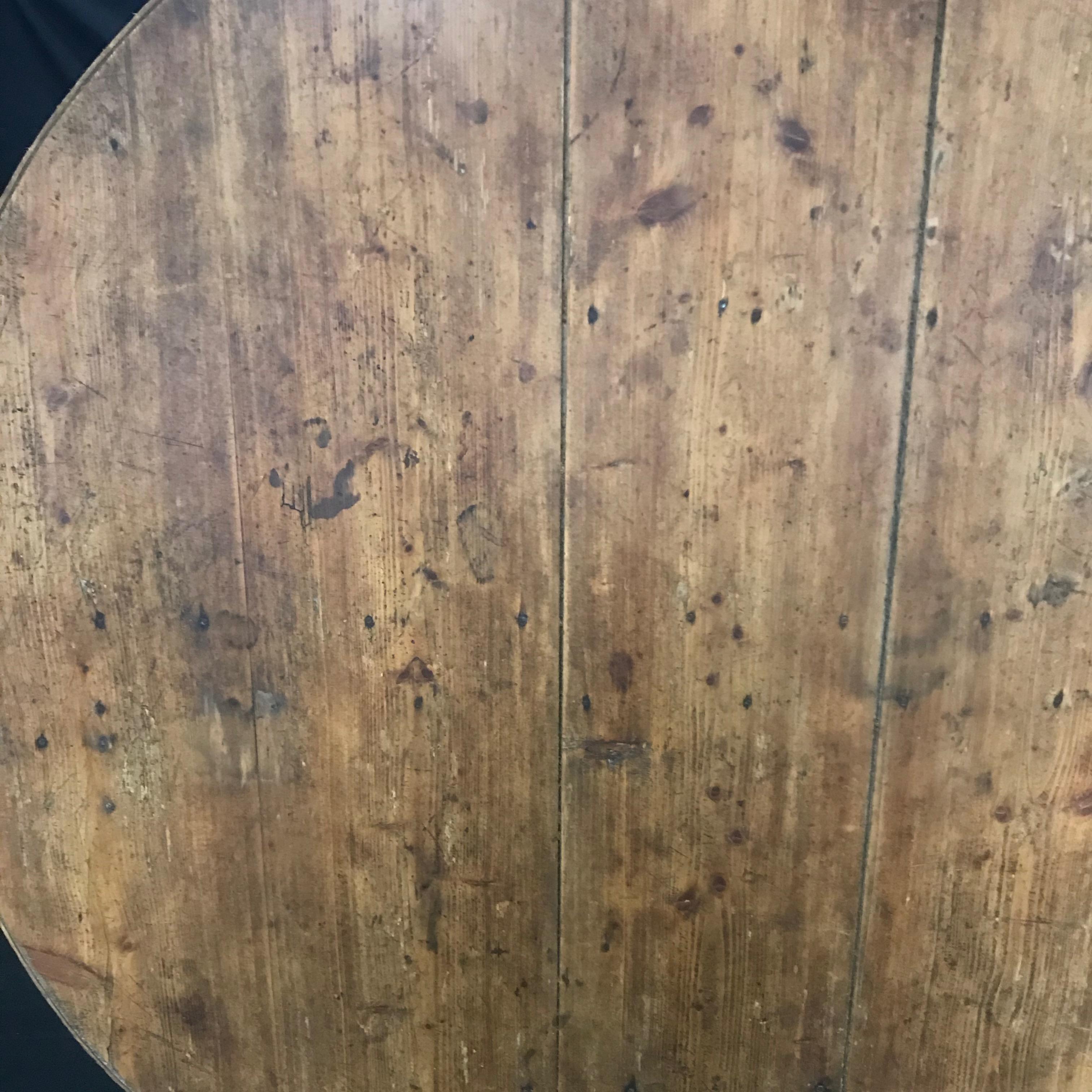 19th Century Large Round Antique French Wine Tasting and Dining Table 7