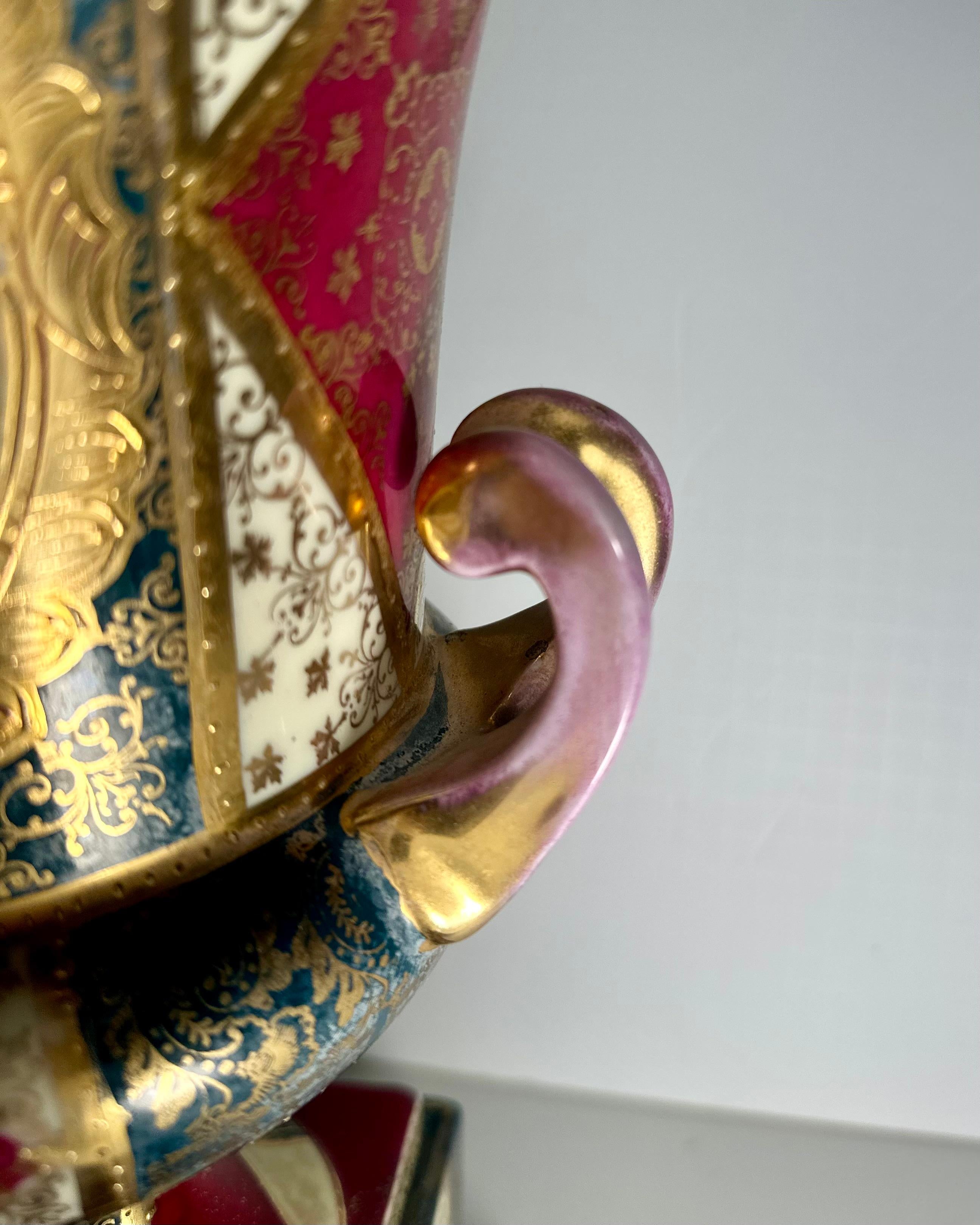 19th Century Large Royal Vienna Porcelain Urn. For Sale 6