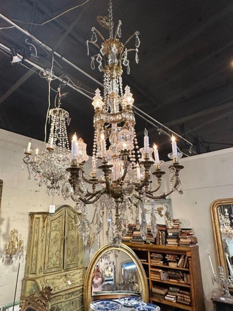 British 19th Century Large Scale English Gilt Bronze and Crystal Chandelier For Sale