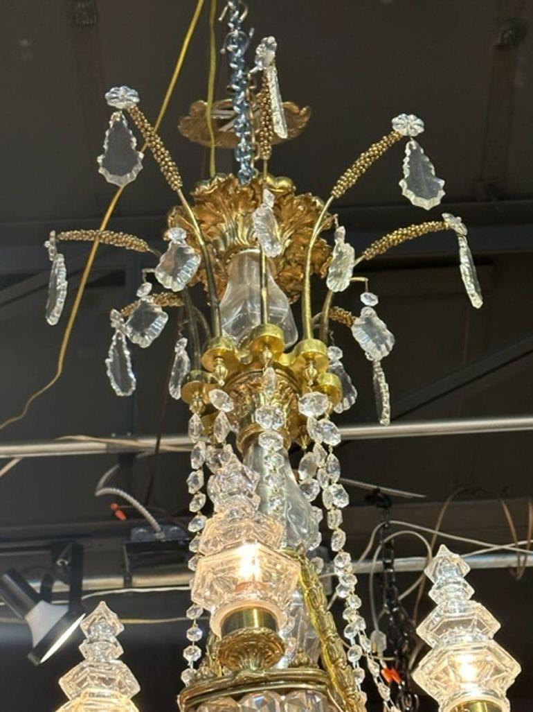 19th Century Large Scale English Gilt Bronze and Crystal Chandelier For Sale 4
