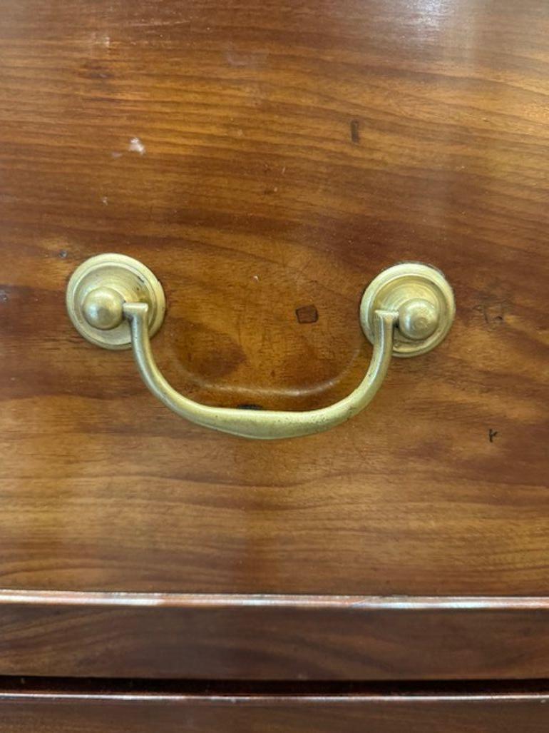 19th Century Large Scale English Mahogany Commodes For Sale 1