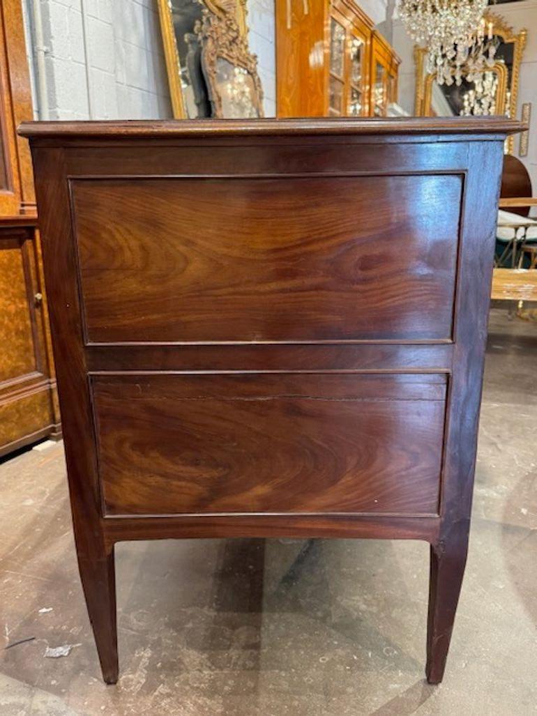 19th Century Large Scale English Mahogany Commodes For Sale 2