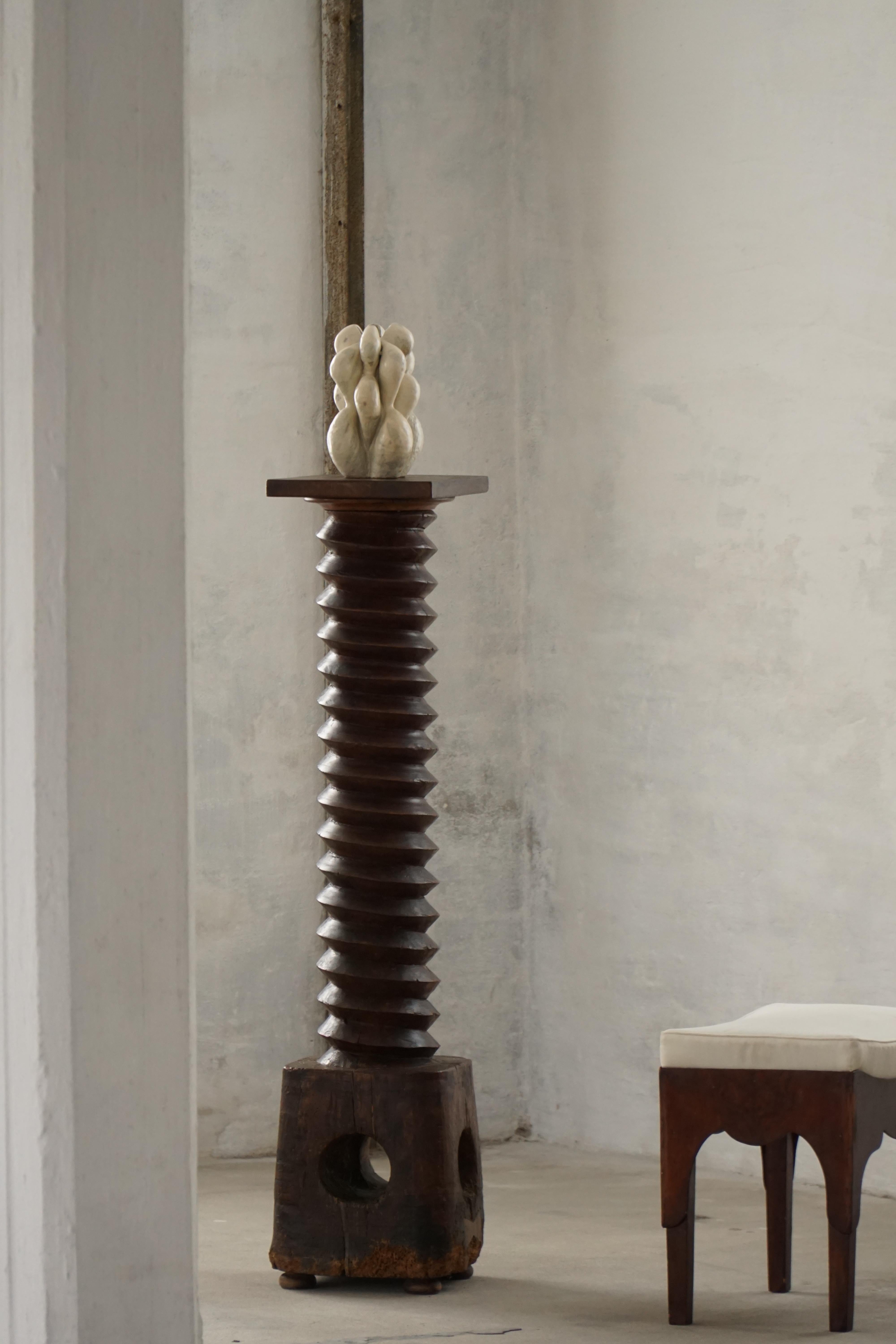Primitivo Grande pressa per vino scultorea francese in legno massiccio del XIX secolo in vendita
