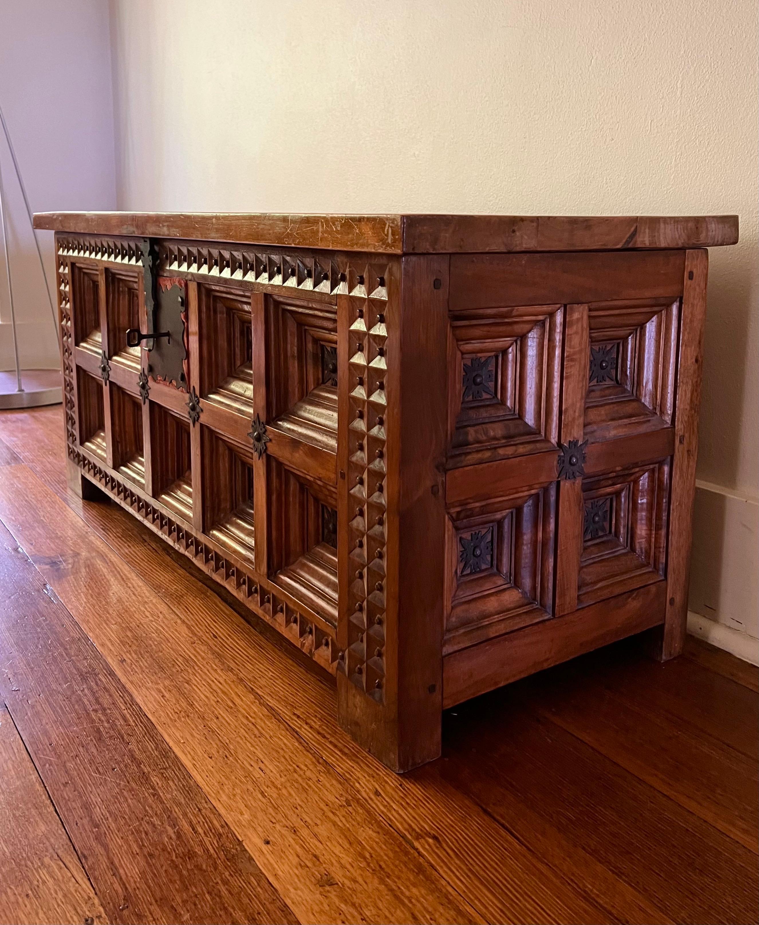 19th Century Large Spanish Gothic Brutalist Carved Walnut Chest In Good Condition For Sale In KEW, AU
