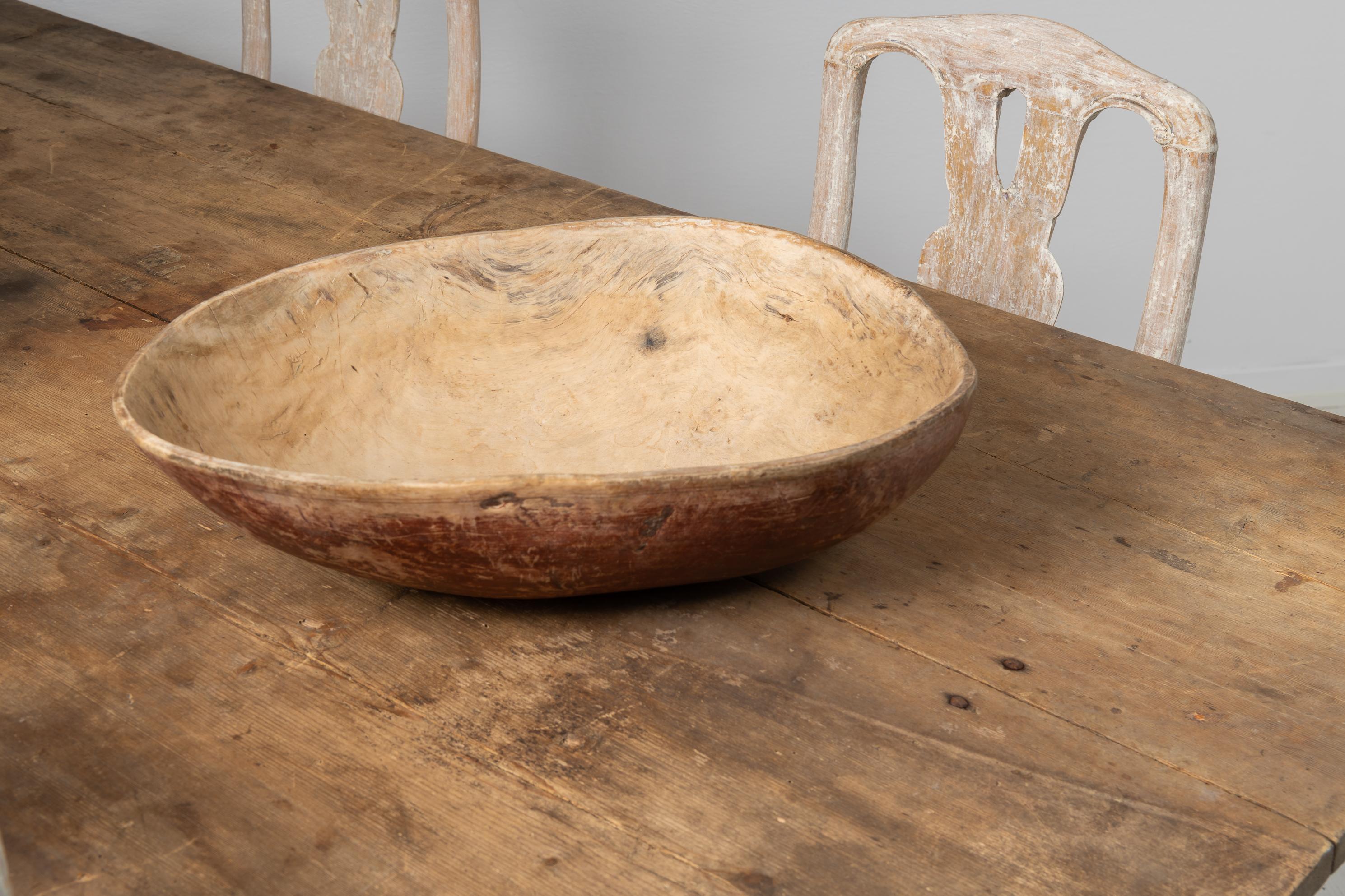 19th Century Large Swedish Genuine Wood Root Bowl 1