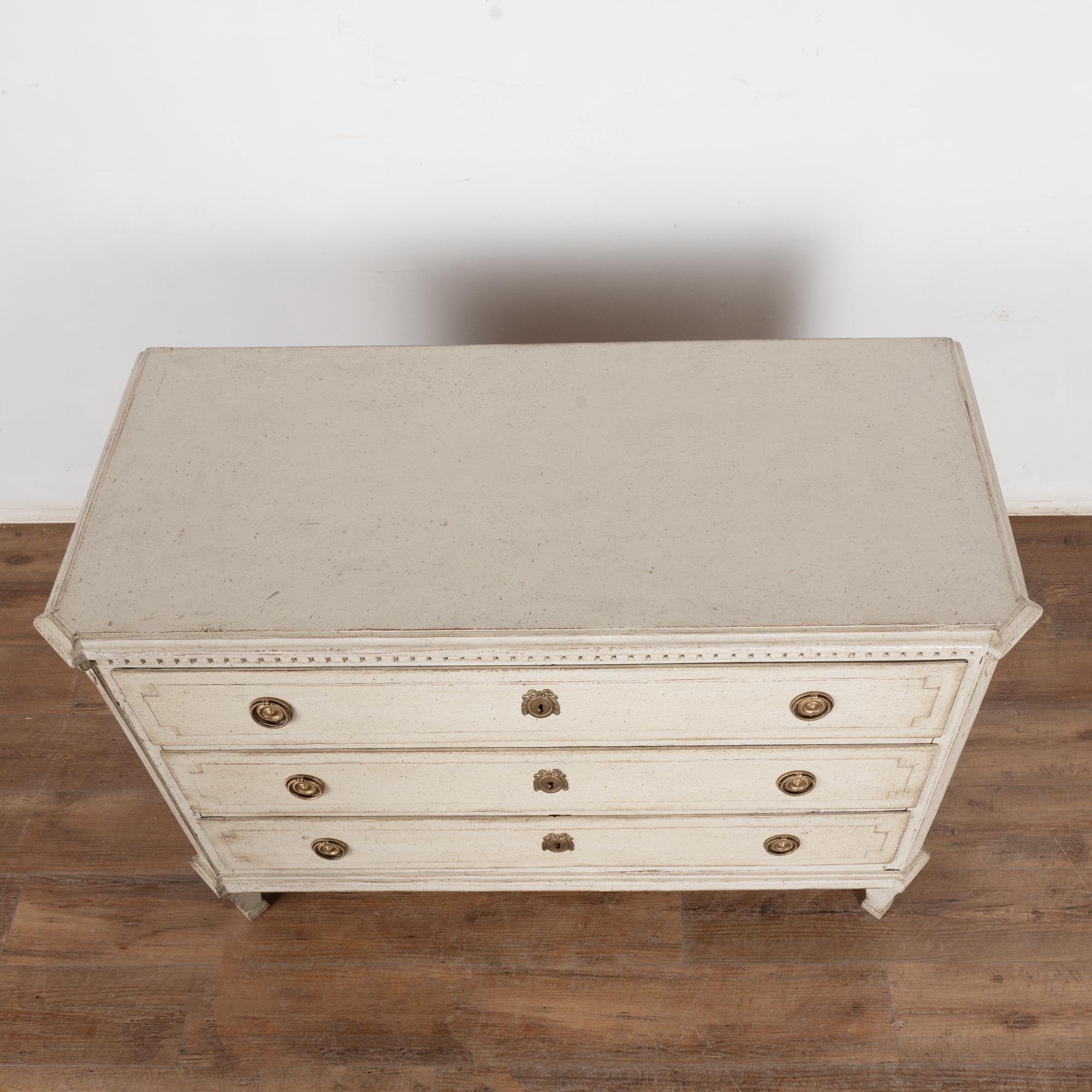 19th Century Large Swedish Gustavian Chest of Three Drawers 1