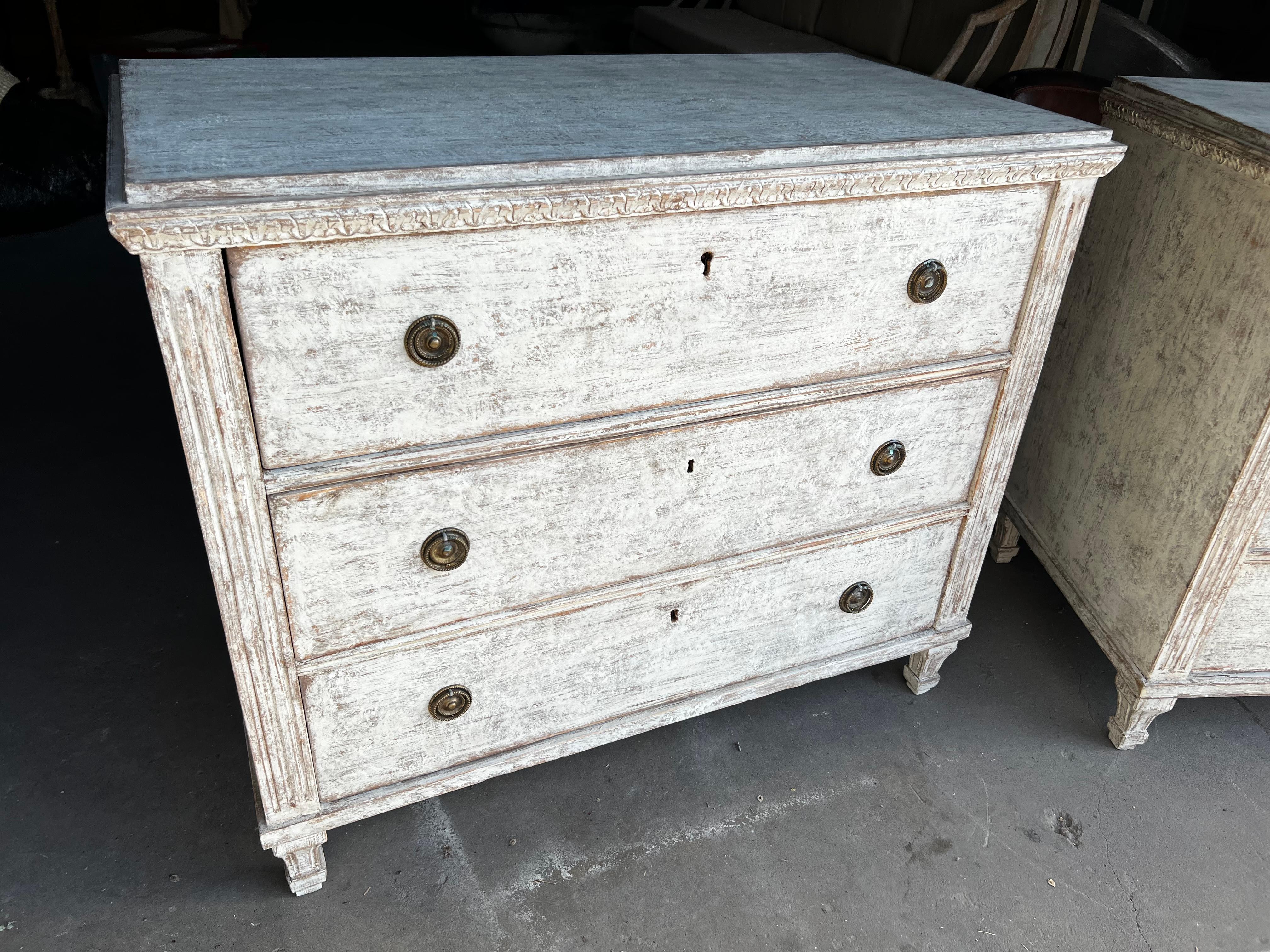 Hand-Crafted 19th Century Large Swedish Gustavian Pair of Commodes