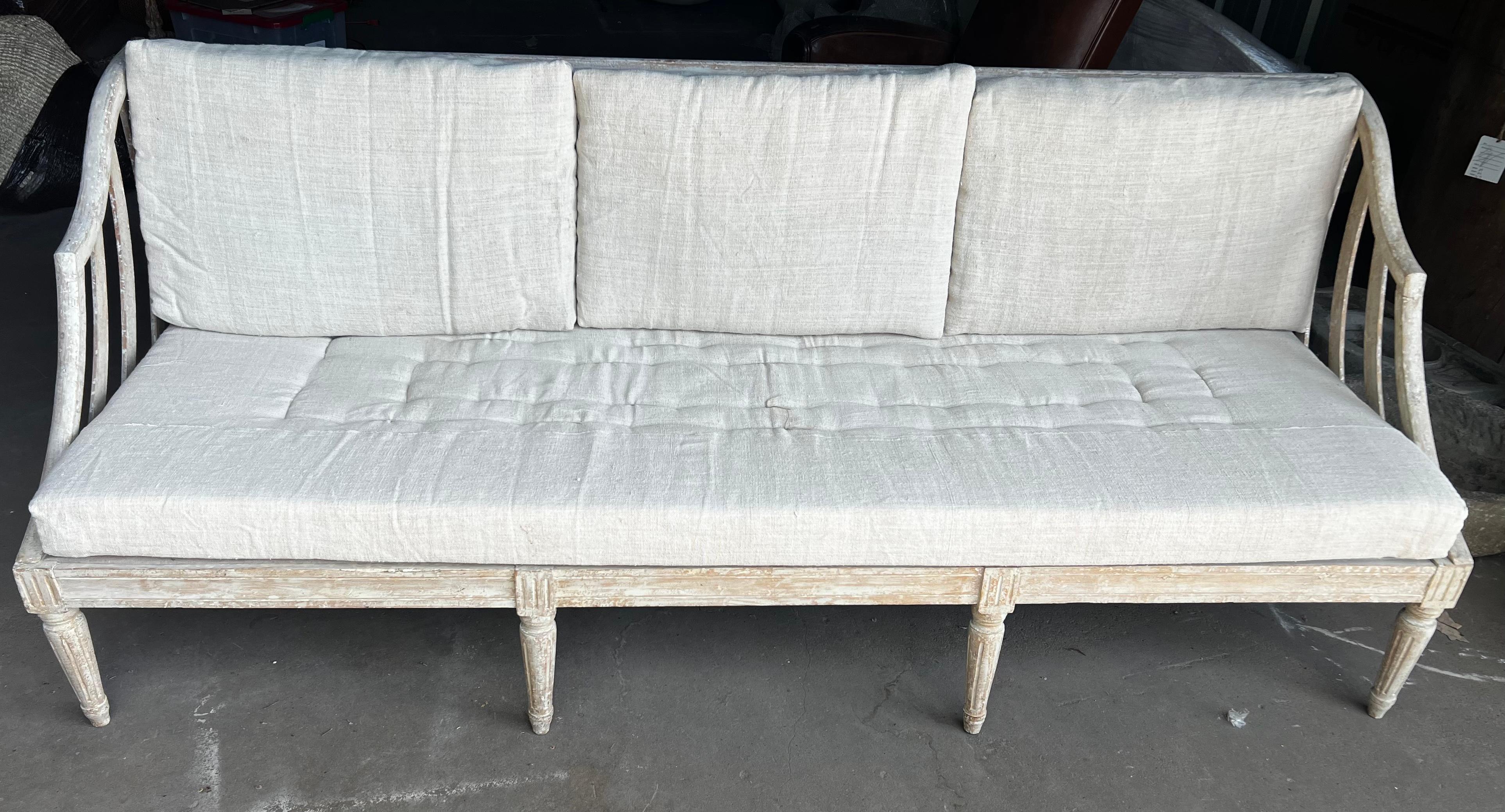 Hand-Crafted 19th Century Large Swedish Gustavian Sofa with New Cushions For Sale