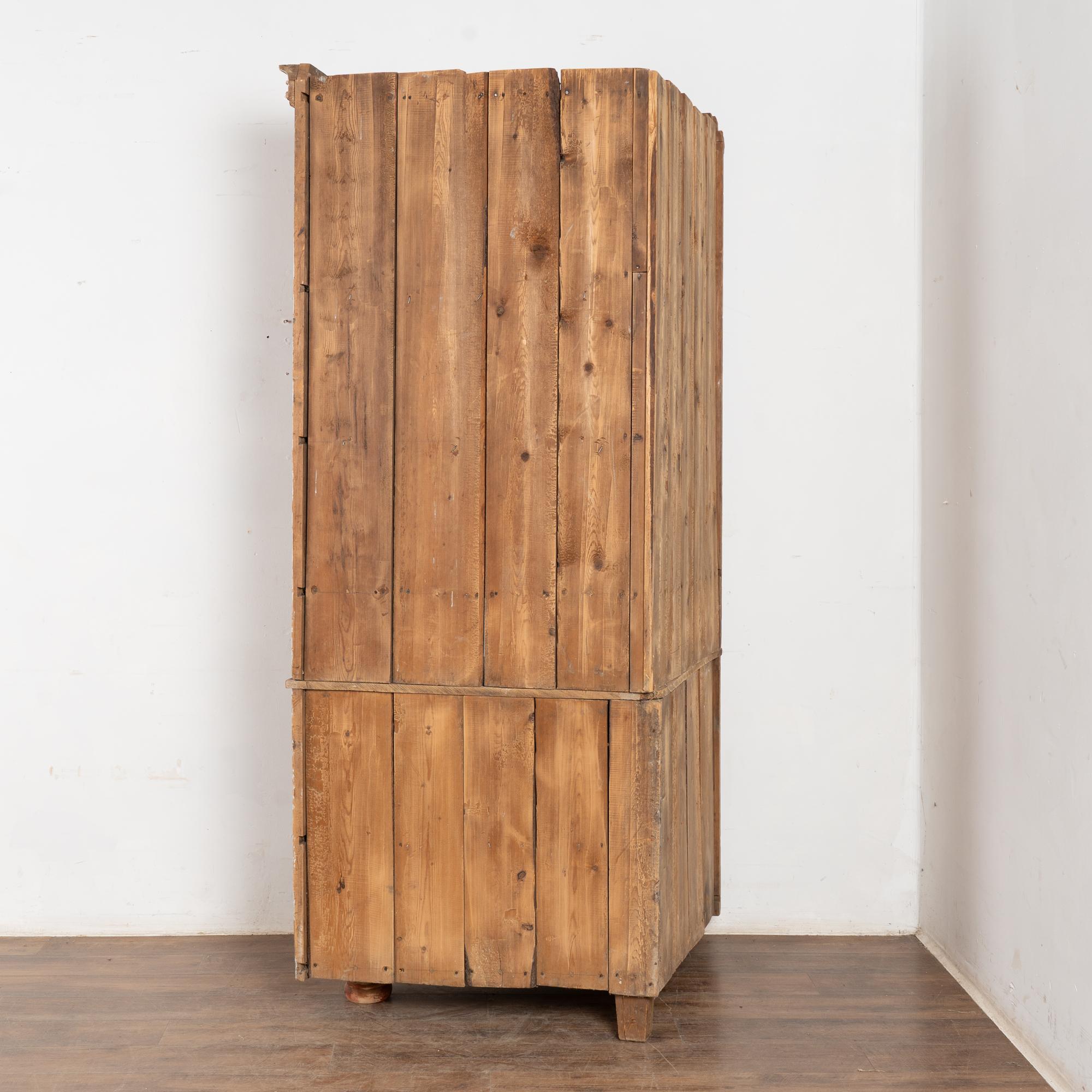 19th Century Large Swedish Original Red Painted Pine Corner Cabinet Cupboard For Sale 9