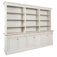 Grande vitrine danoise blanche du XIXe siècle