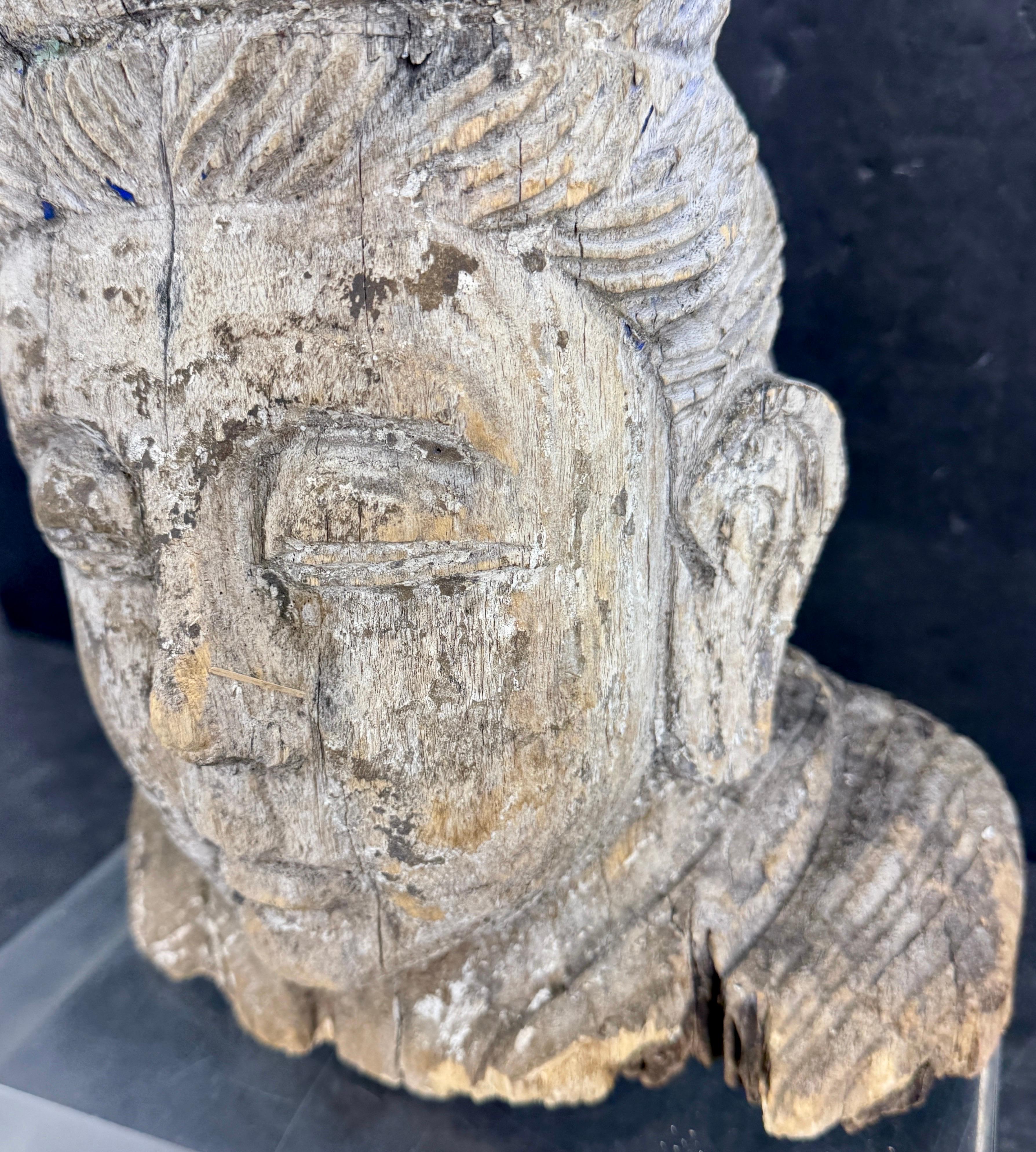 Gran escultura de madera del siglo XIX con cabeza de Buda en venta 4
