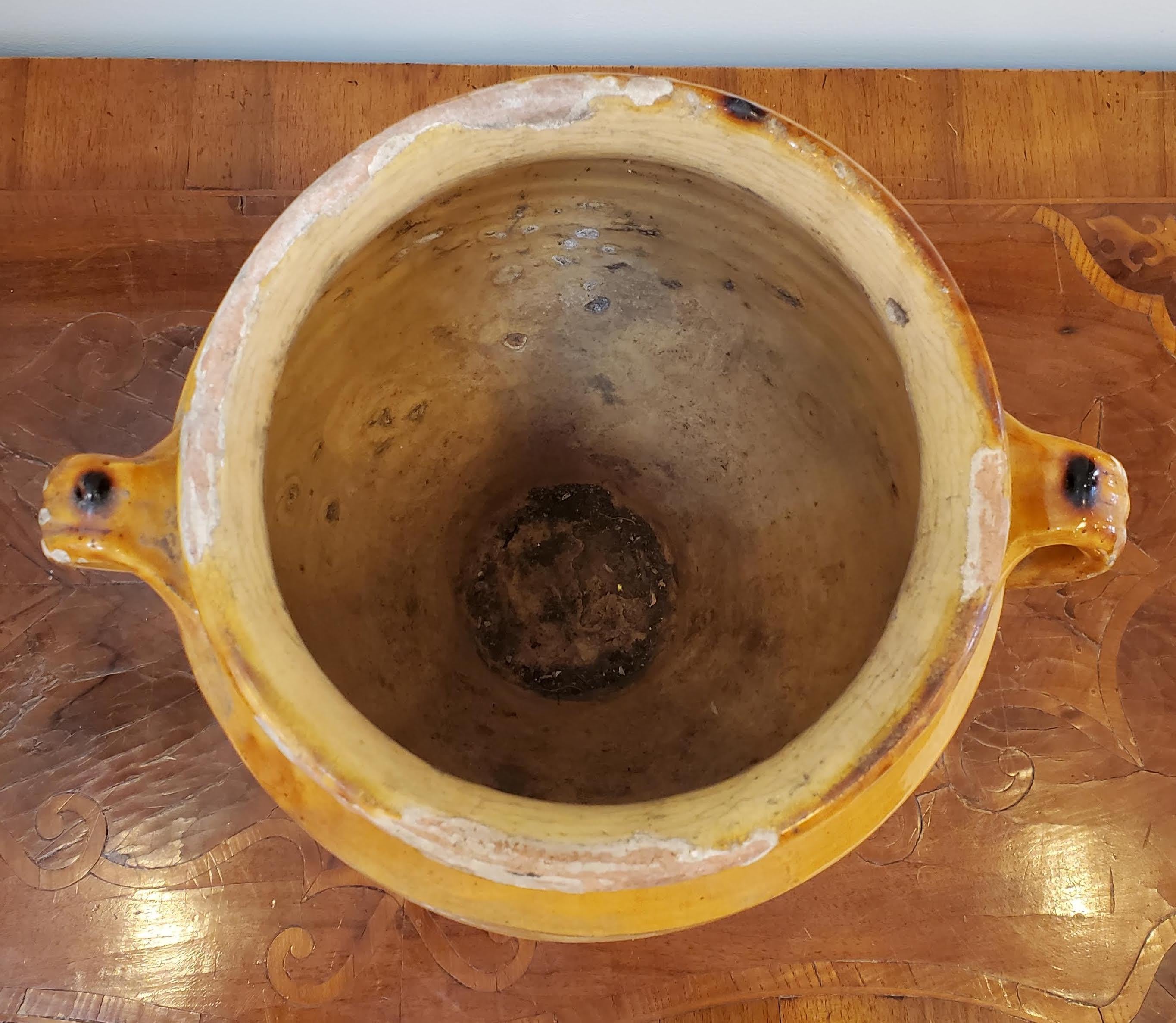 19th Century Large Yellow Glazed Terra Cotta “Confit” Pot In Good Condition In Middleburg, VA