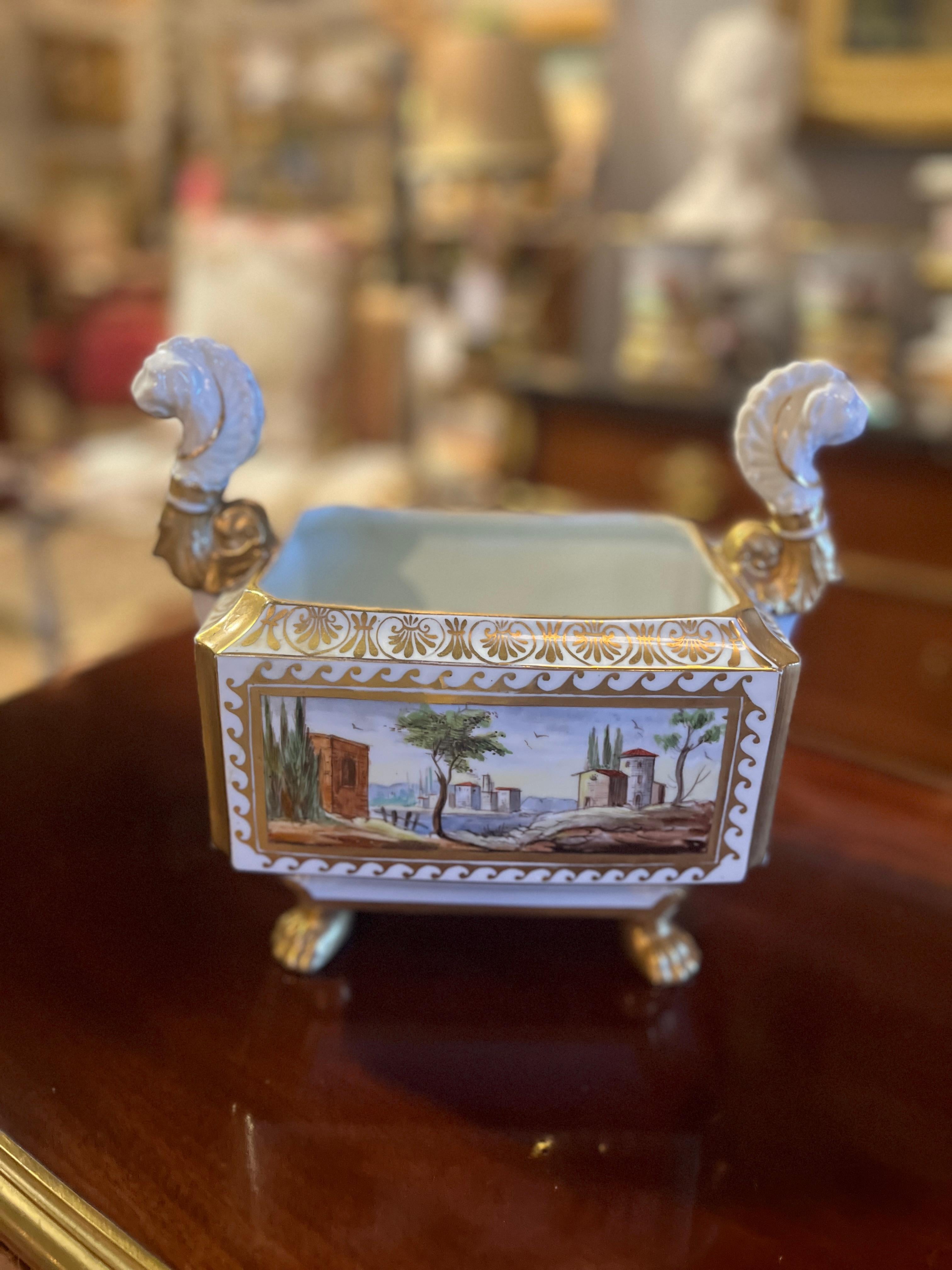 Français Jardiniere en porcelaine de style Empire français du 19e siècle (fin) en vente