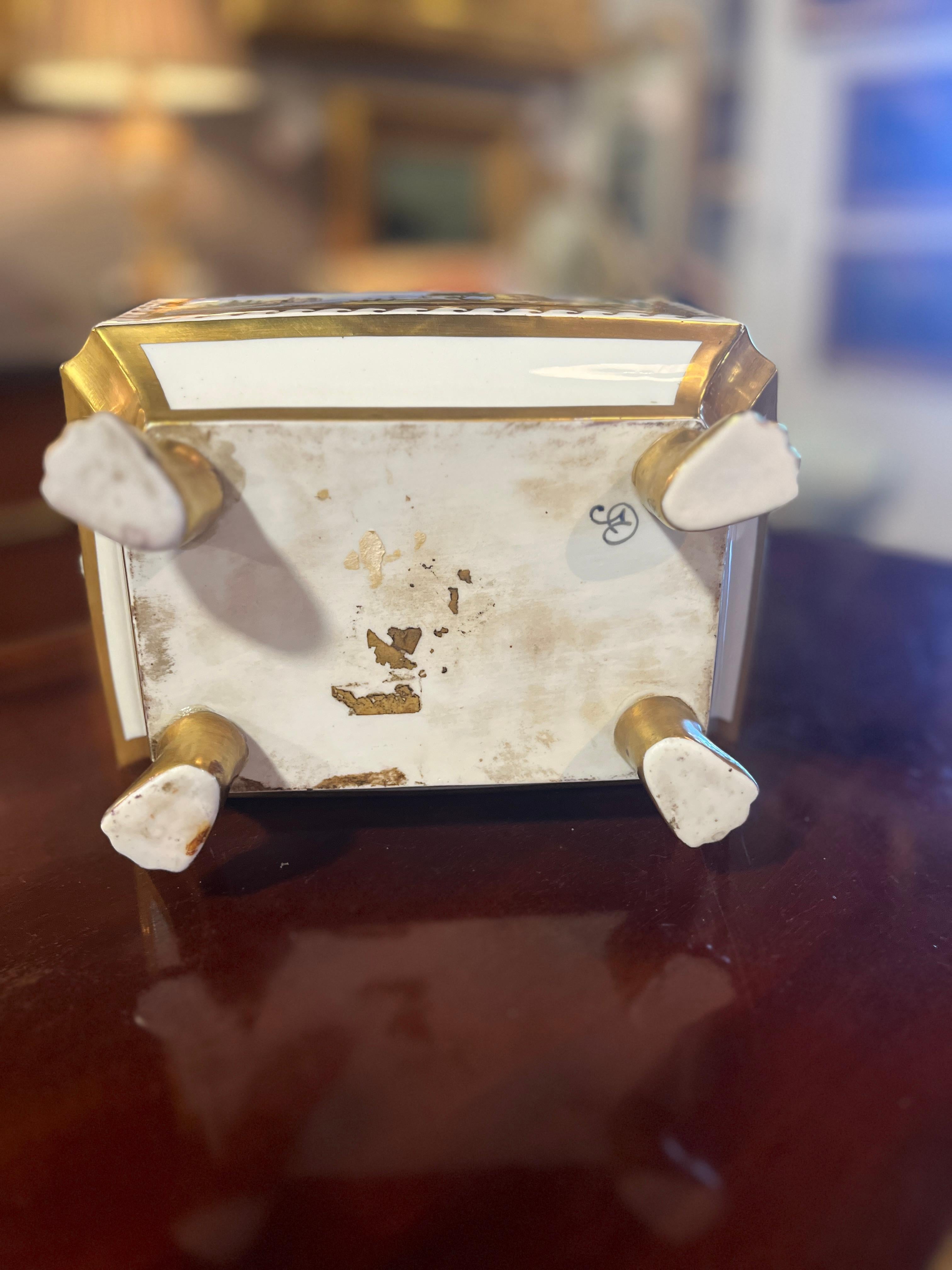 Porcelaine Jardiniere en porcelaine de style Empire français du 19e siècle (fin) en vente