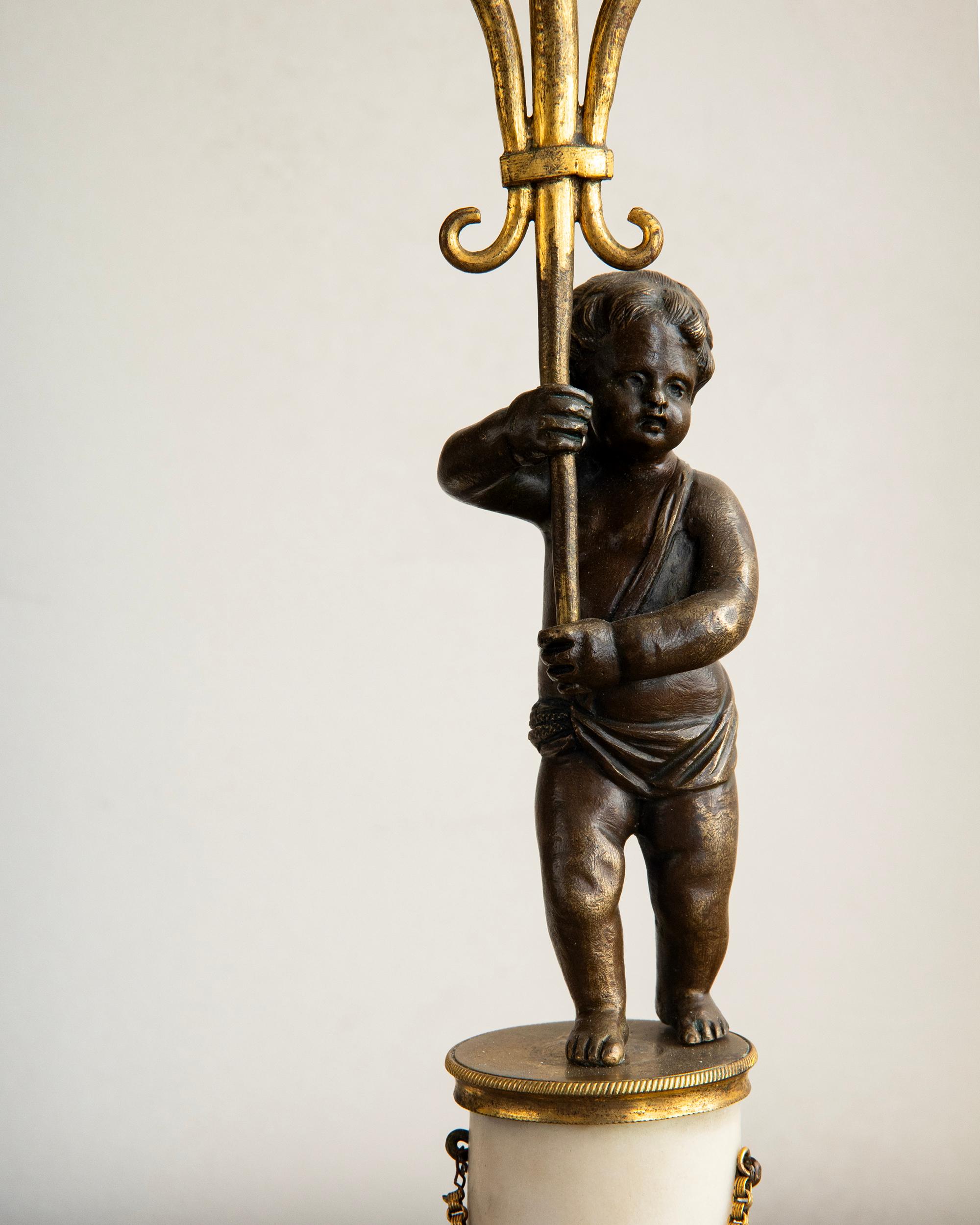 Fait main Chandeliers de la fin de la période gustavienne du 19e siècle en vente