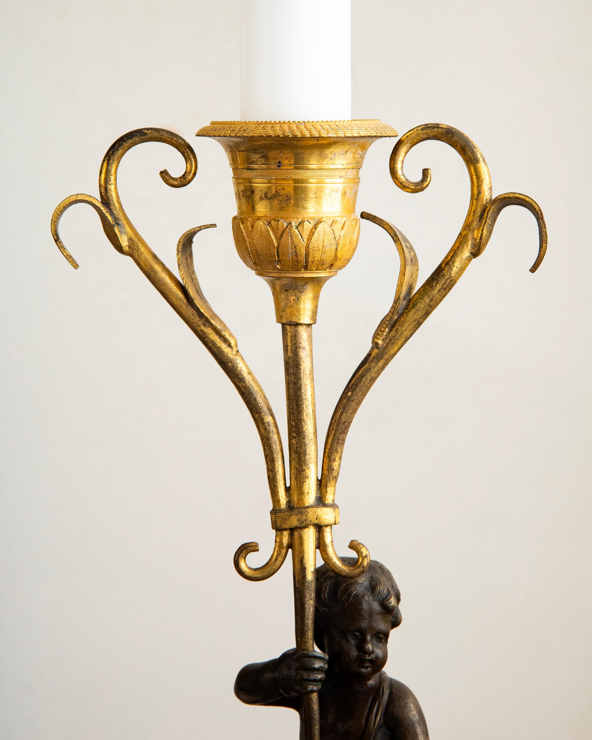 XIXe siècle Chandeliers de la fin de la période gustavienne du 19e siècle en vente