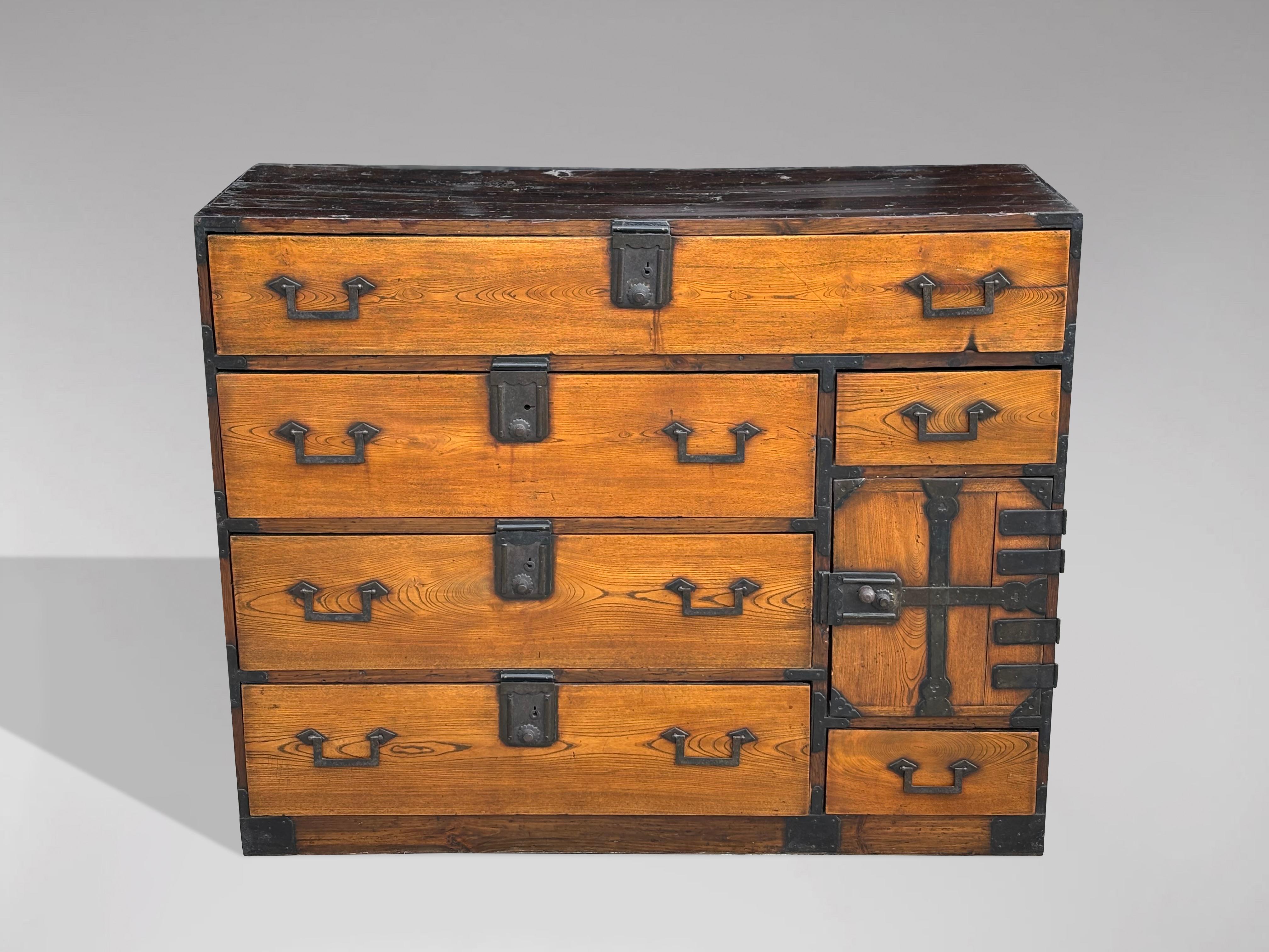 Hand-Crafted 19th Century Late Meiji Japanese Keyaki Merchant Tansu Chest For Sale