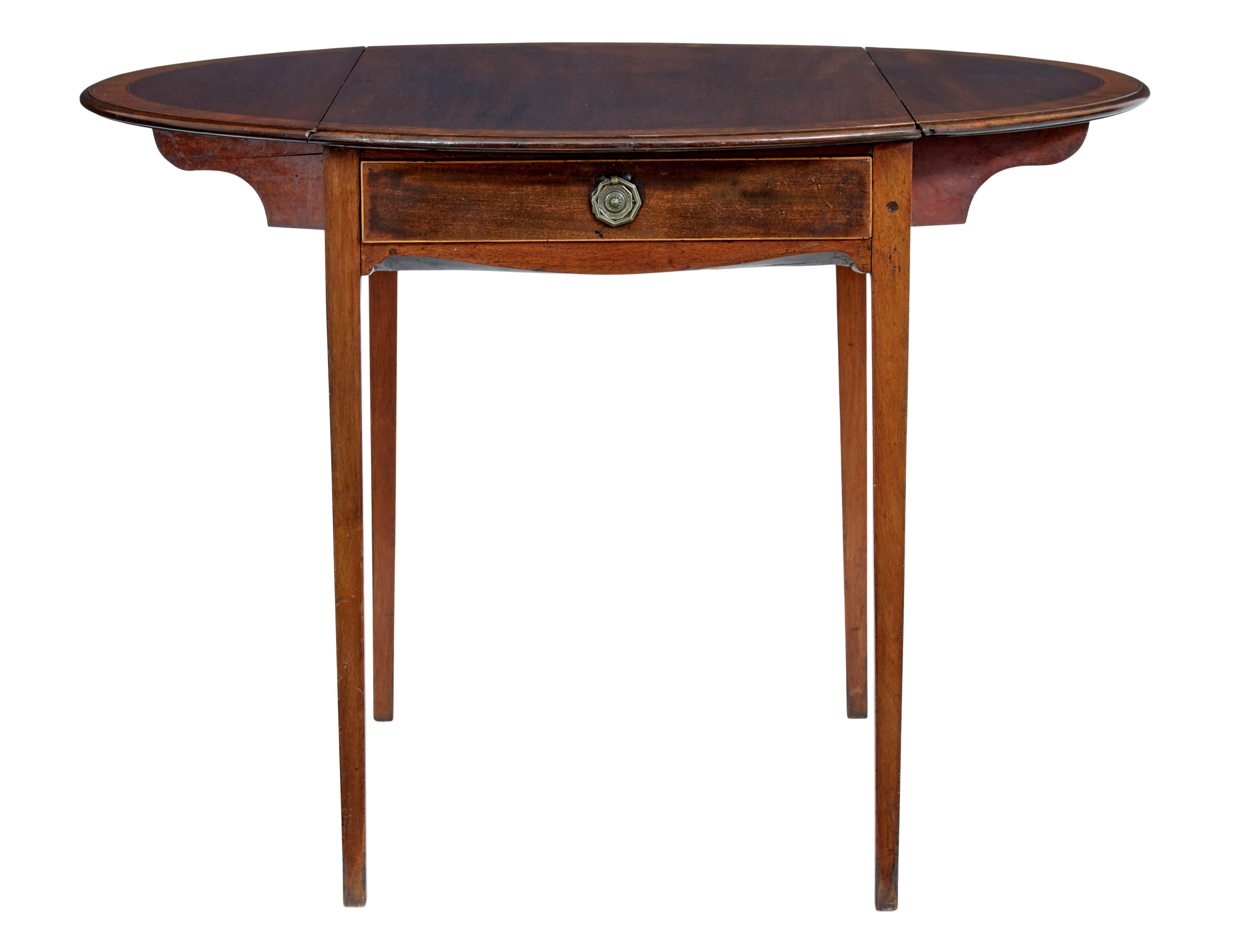 19. Jahrhundert späten Regentschaft Mahagoni Pembroke Tisch (Regency) im Angebot