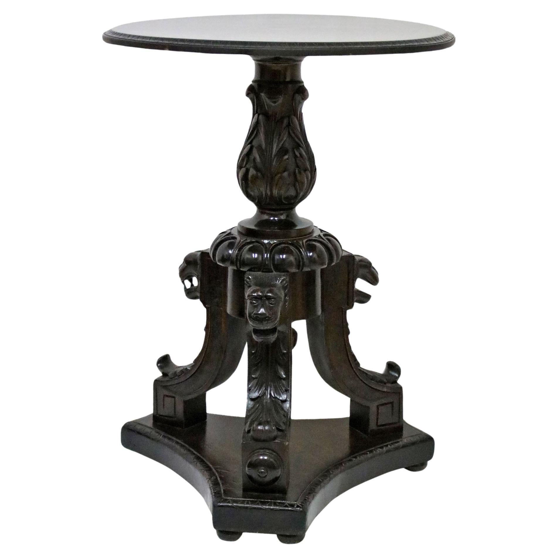 Table basse de la fin de l'époque victorienne, 19e siècle en vente