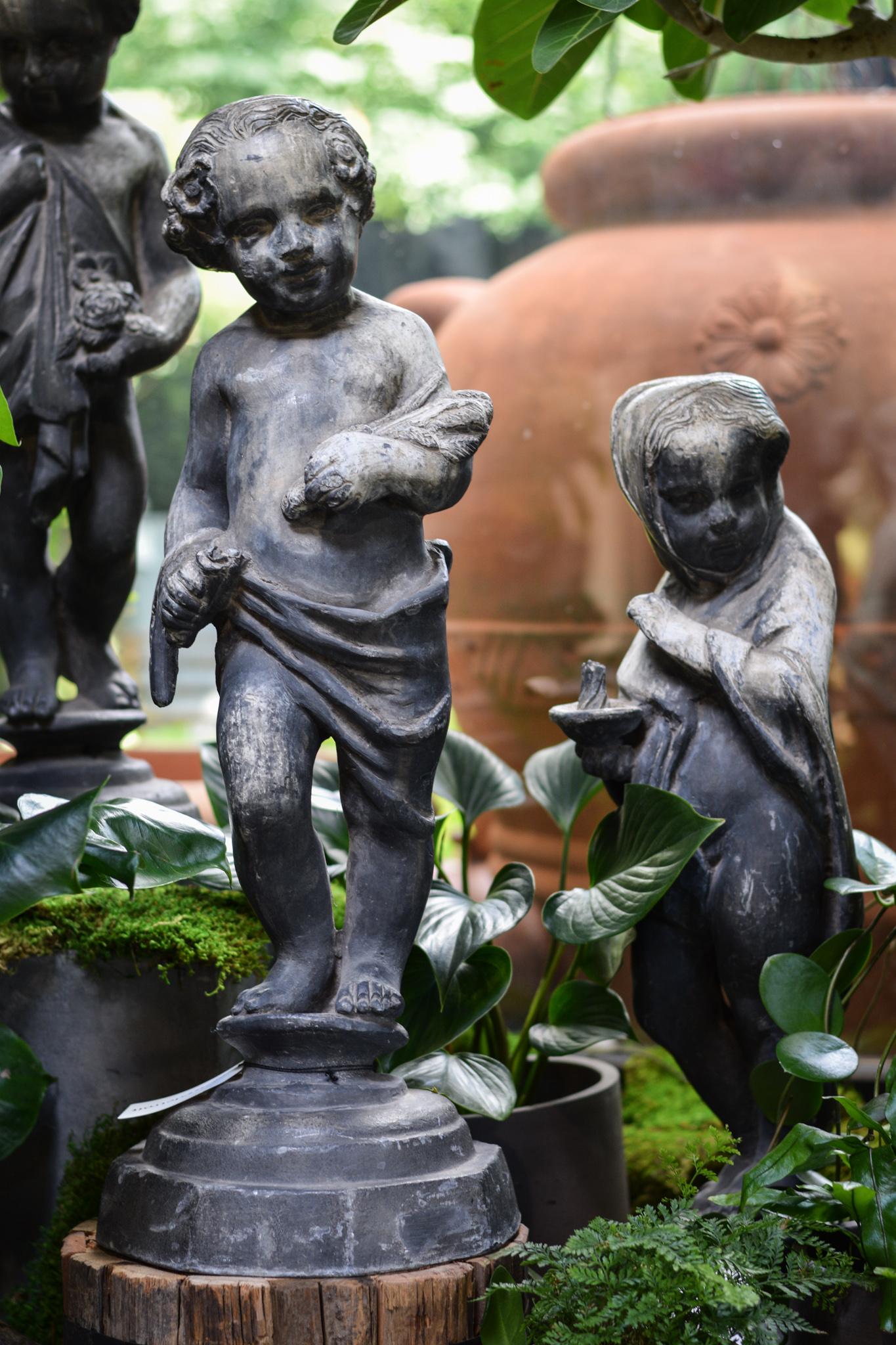 Calco Statue di piombo del XIX secolo, Four Seasons in vendita