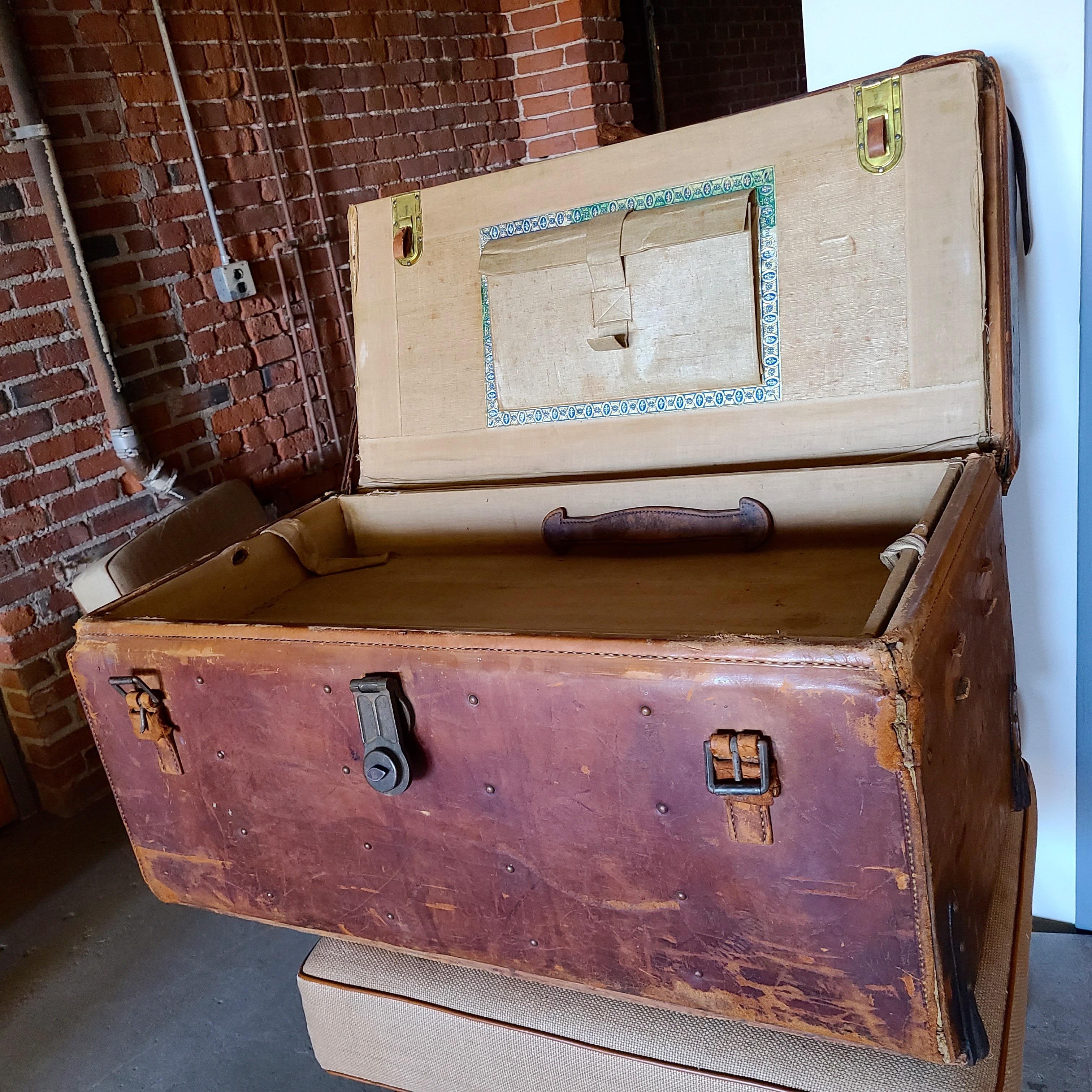 Boston Civil War Era Leather Brass Travel Trunk  For Sale 3