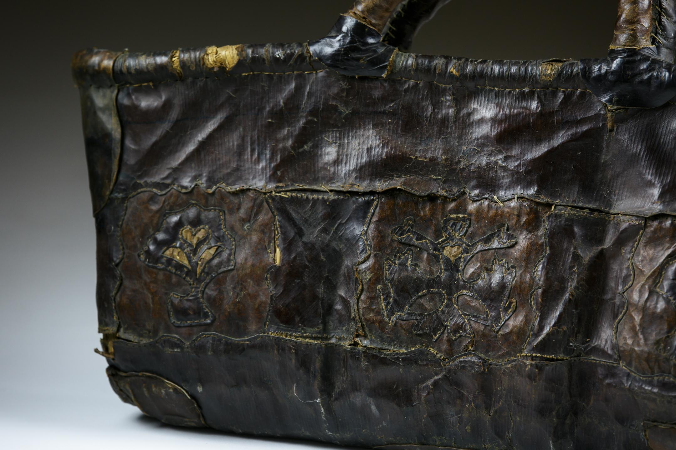 19th Century Leather Love Token Handbag For Sale 5