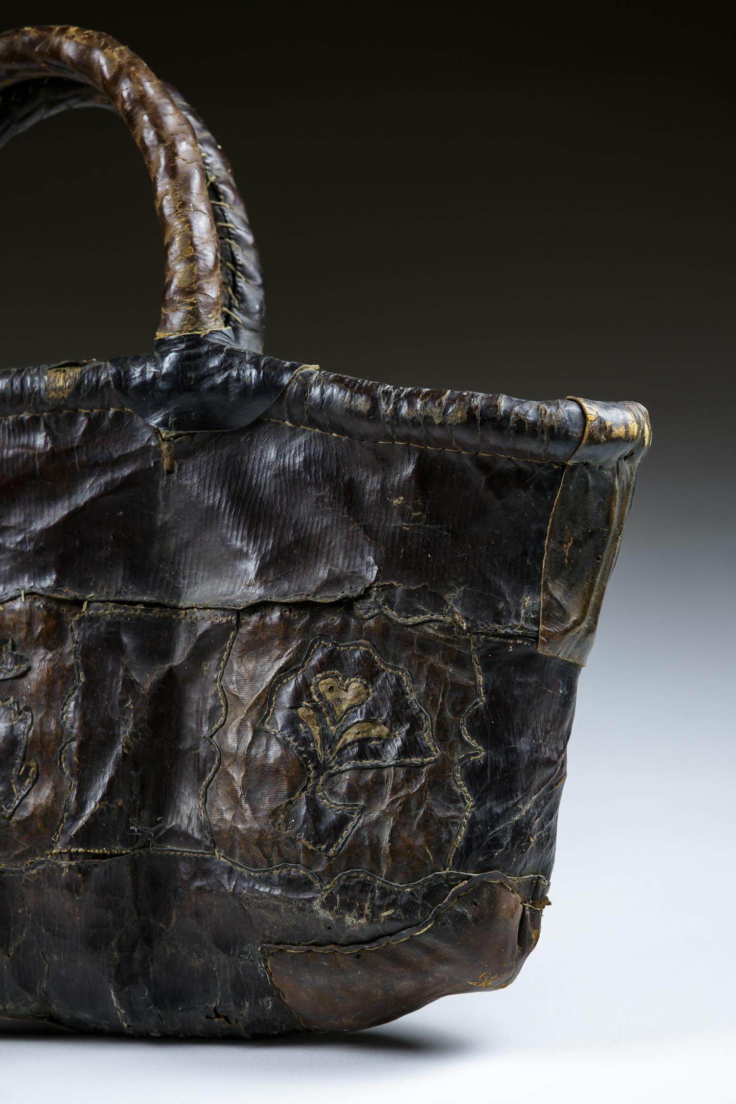 19th Century Leather Love Token Handbag For Sale 6