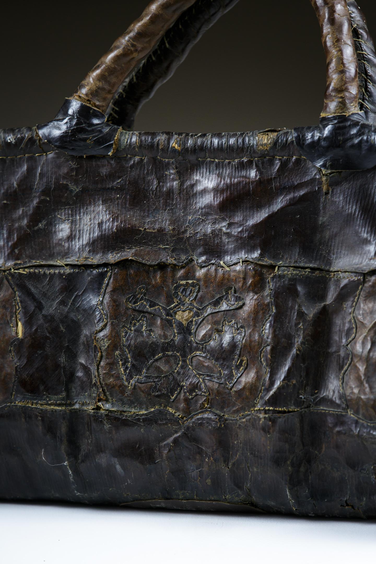 19th Century Leather Love Token Handbag For Sale 7