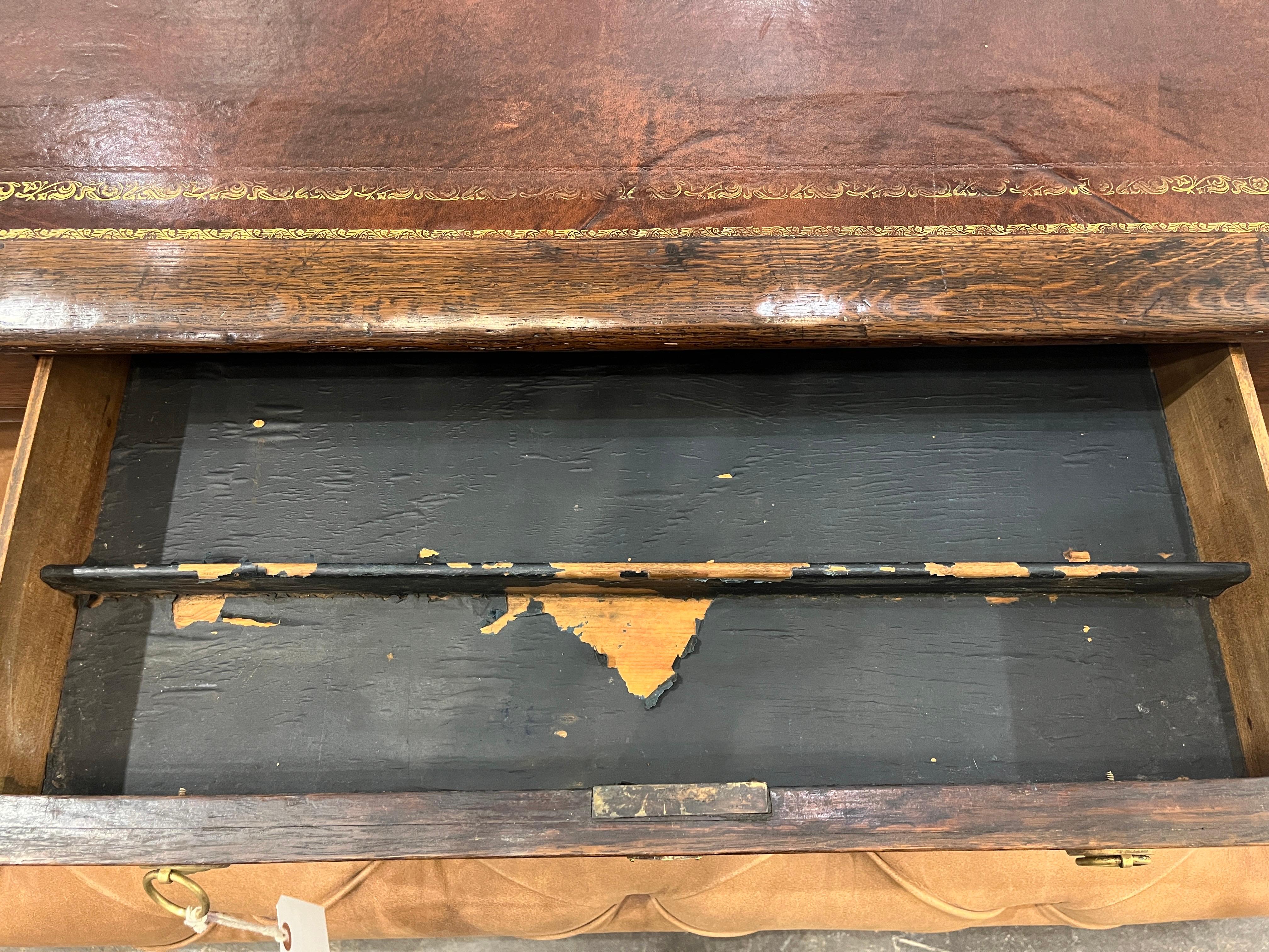 19. Jahrhundert Lederplatte Partner-Schreibtisch (Handgefertigt) im Angebot