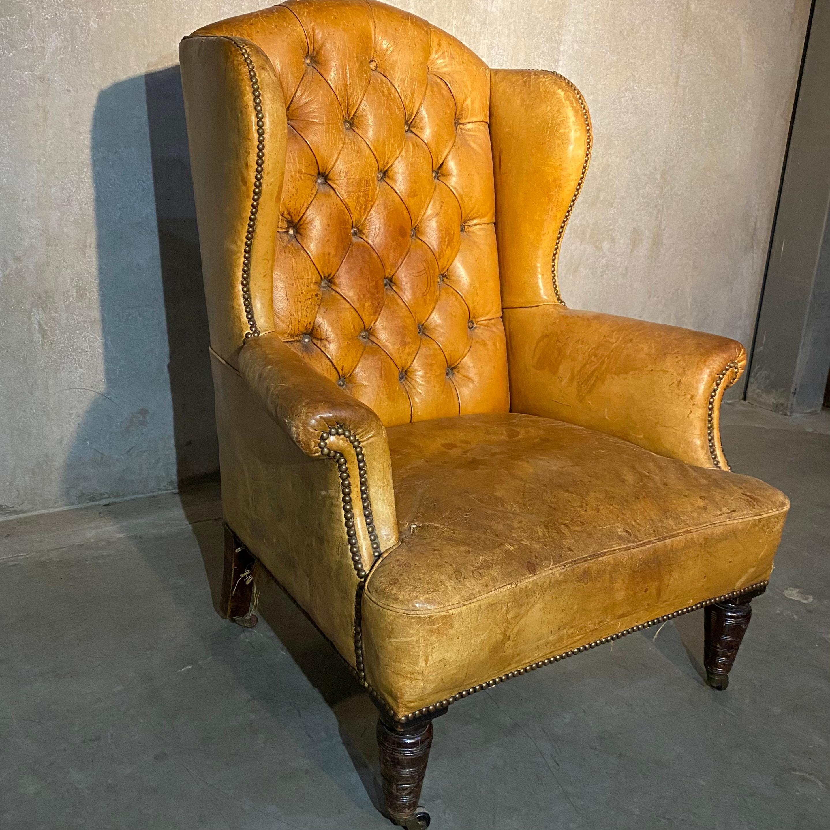 Queen Anne 19th Century Leather Tufted English Wingback Armchair For Sale