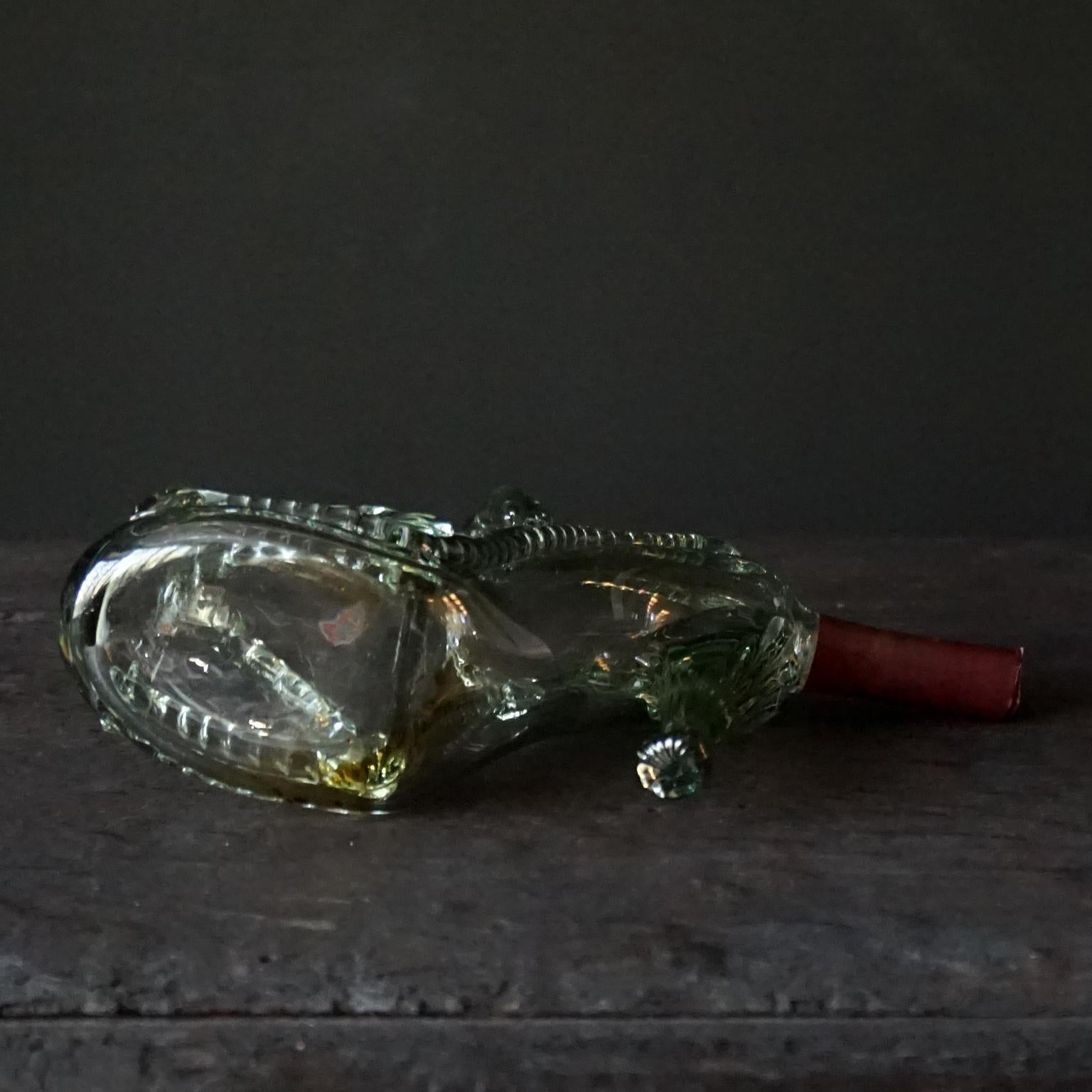19. Jahrhundert Legras&Cie und Vintage Glasstiefel mit hohem Absatz Schuhflasche Kollektion im Zustand „Gut“ im Angebot in Haarlem, NL