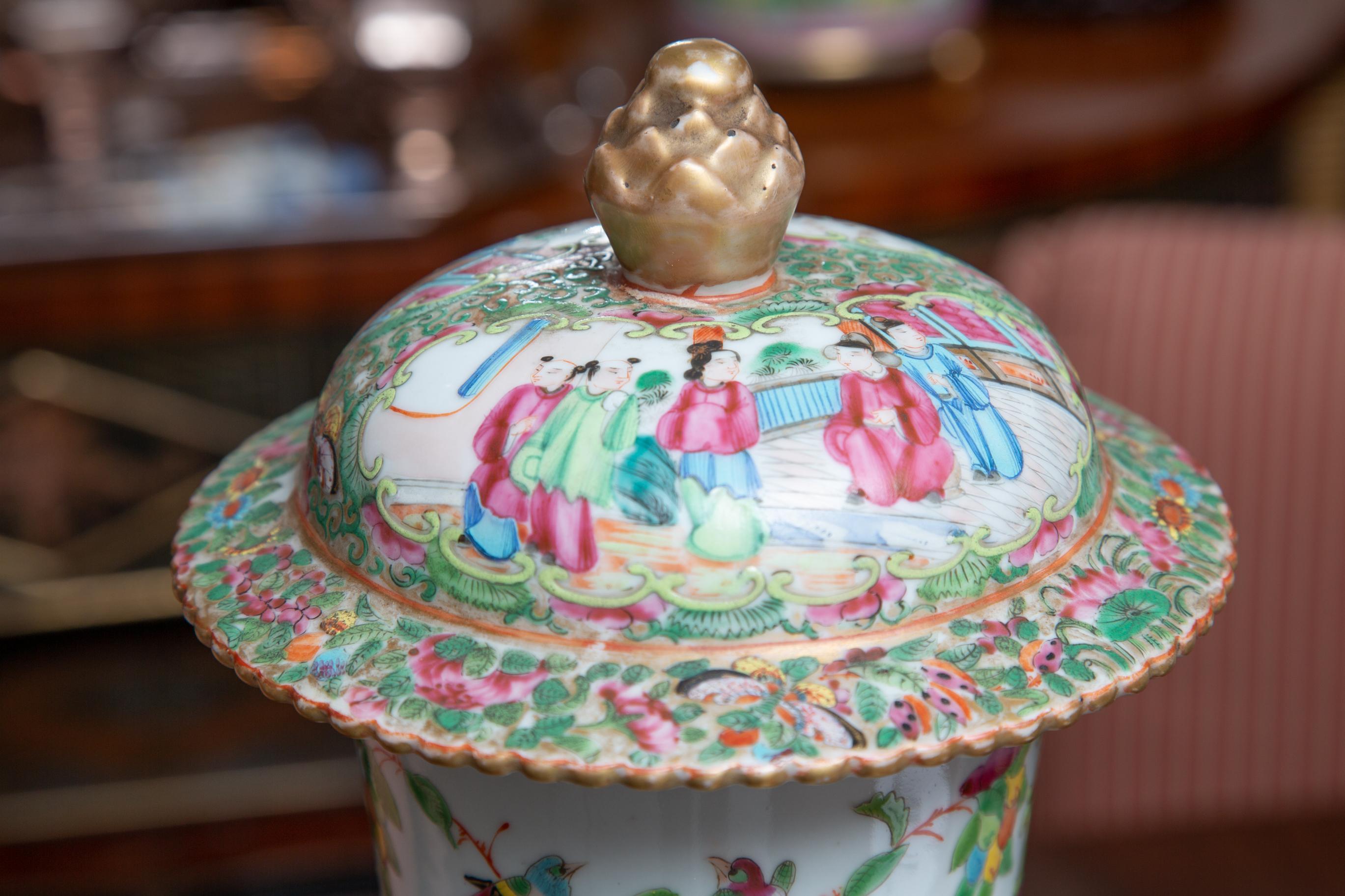 Gilt 19th Century Lidded Rose Medallion Vase For Sale