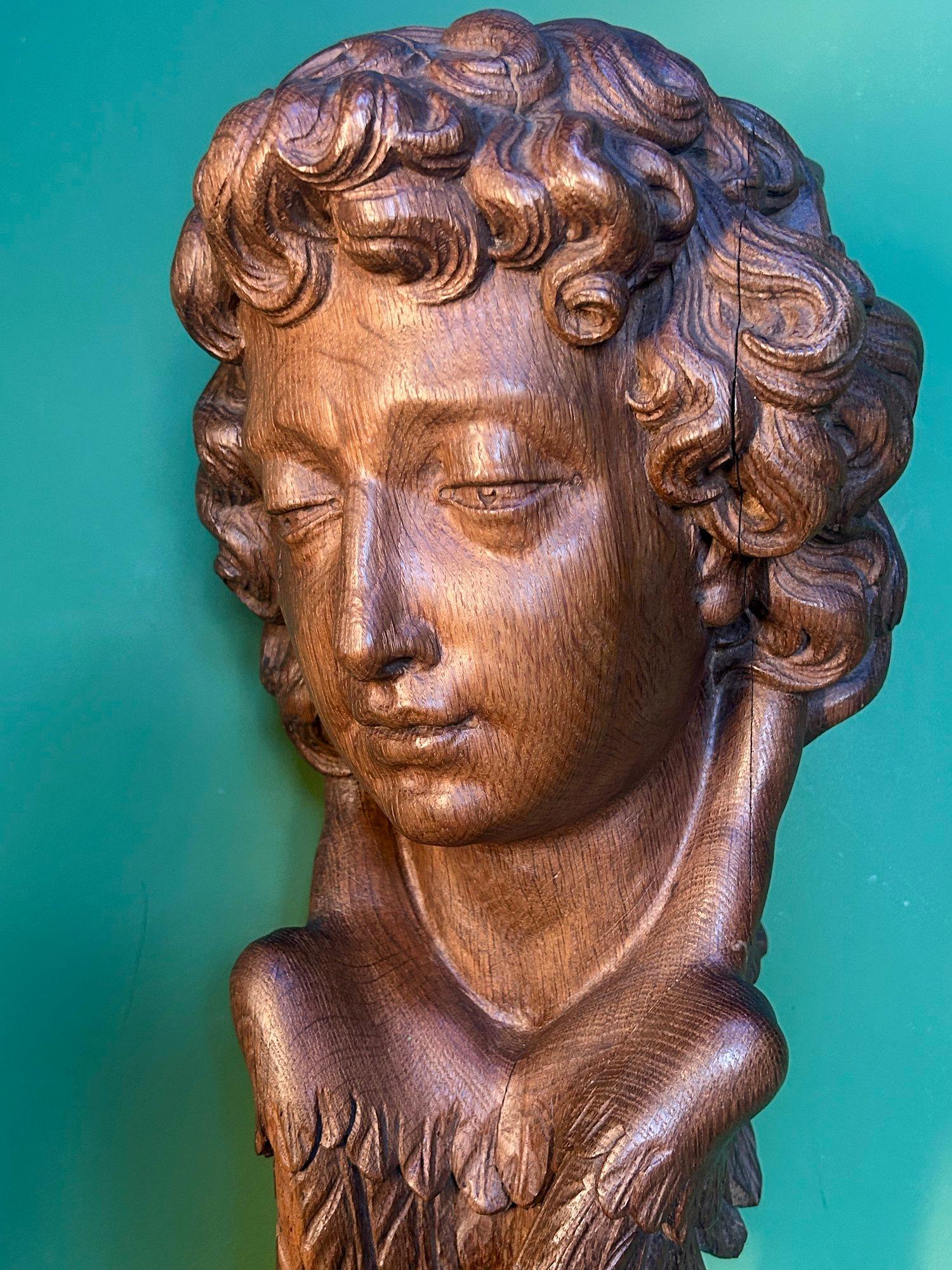 19th Century Life Size Carved Oak Religious Sculpture of a Angel Head with Wings In Good Condition For Sale In London, GB