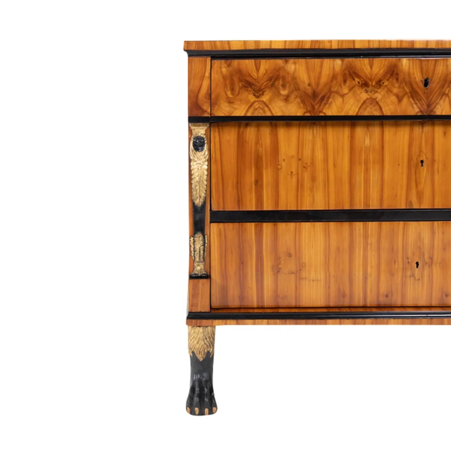 19th Century German Biedermeier Cherrywood Chest of Drawers - Antique Commode For Sale 4