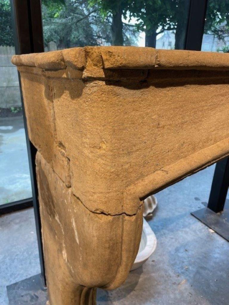 19th Century Limestone Fireplace In Fair Condition For Sale In Zedelgem, BE