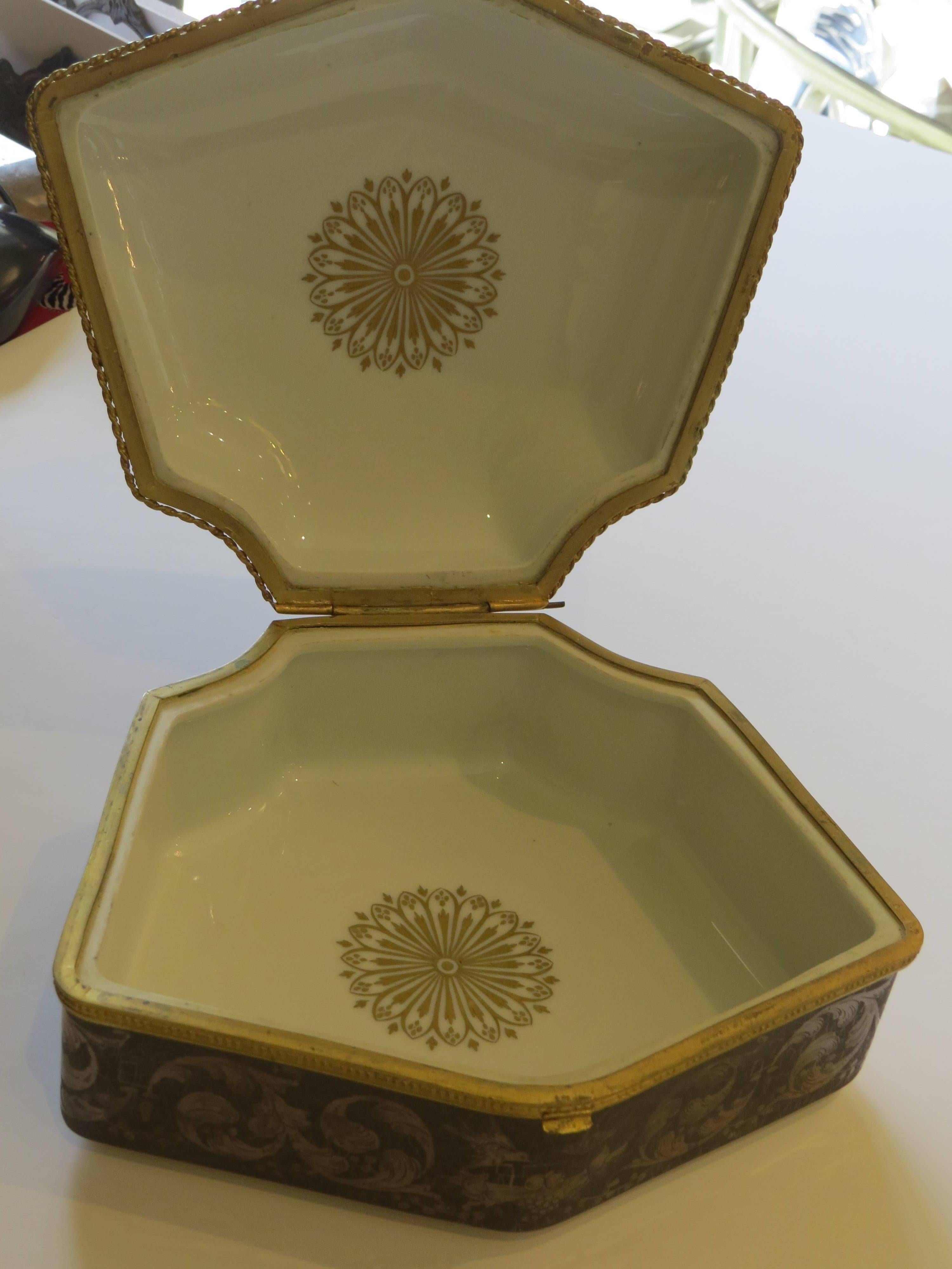 French 19th Century Limoges, Hand-Painted, Porcelain Box For Sale