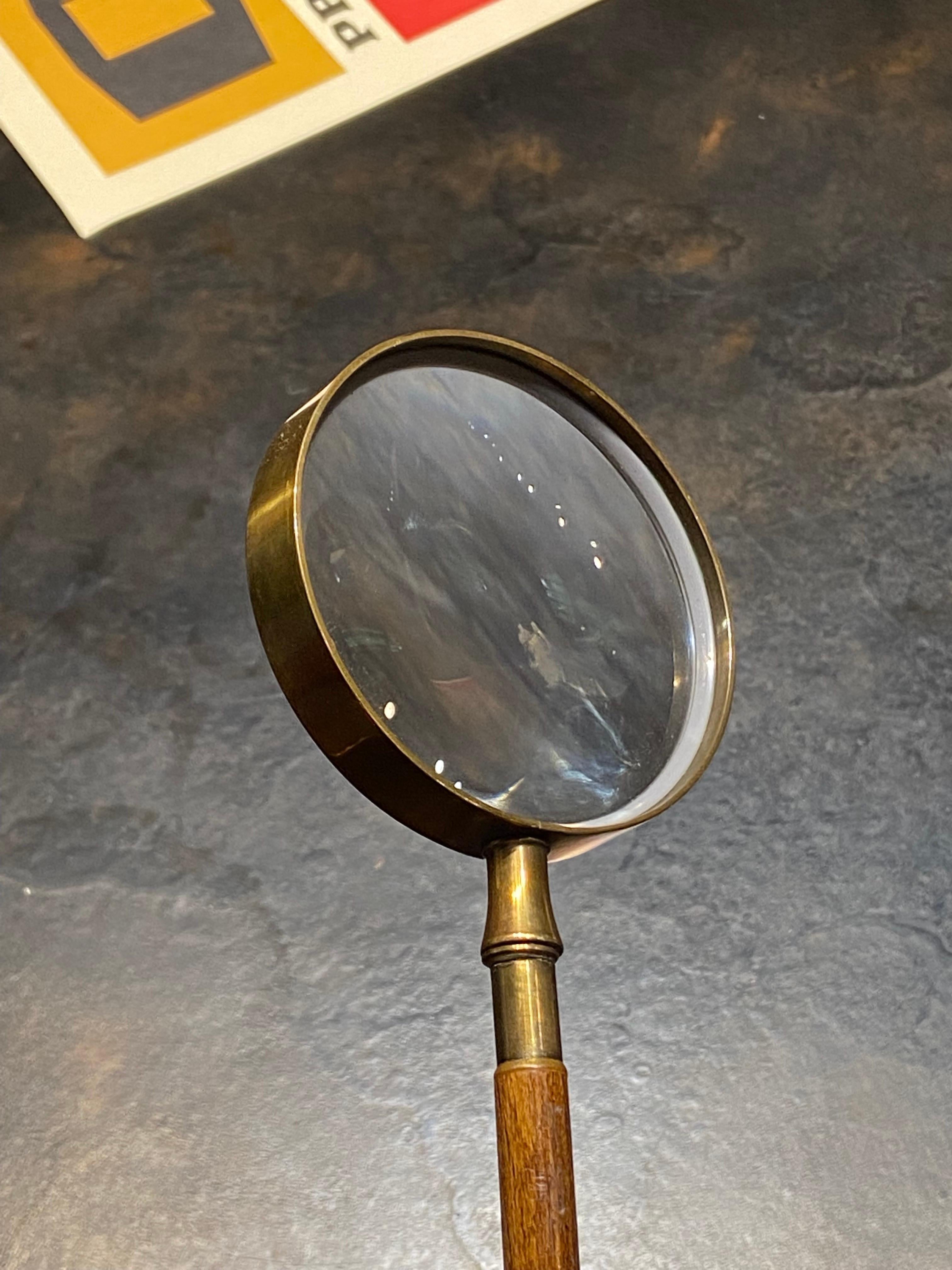 19th Century Long Handled Magnifying Glass with Wooden Handle and Greyhound Knob 2