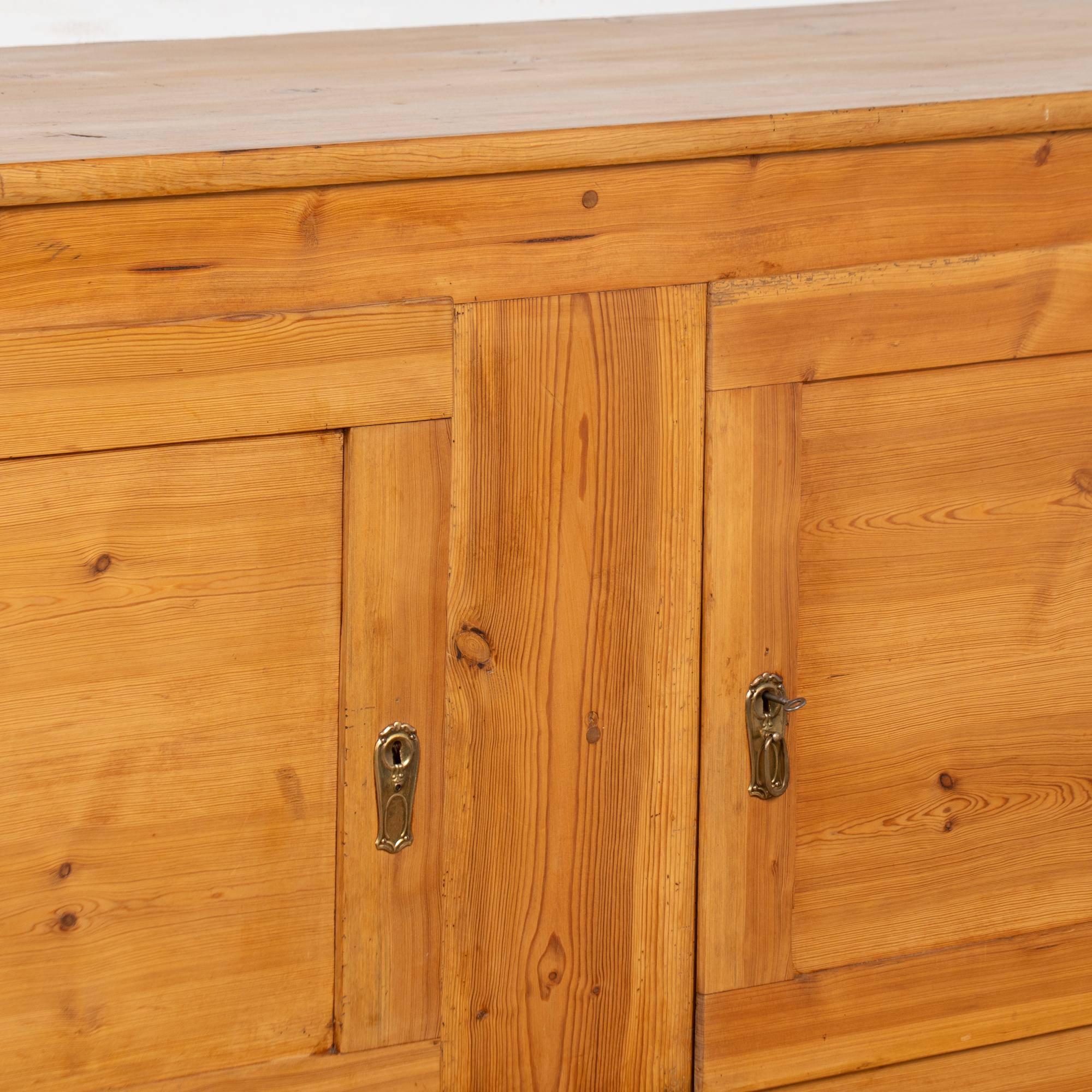 19th Century Long Pine Sideboard Cabinet Console from Denmark For Sale 3