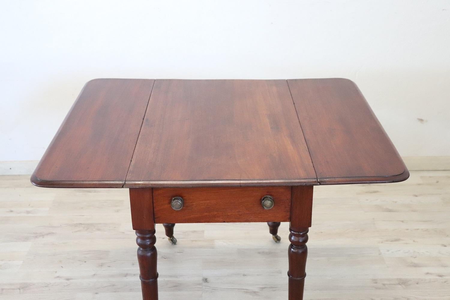 19th Century Louis Philippe Antique Tilt-Top Table For Sale 3