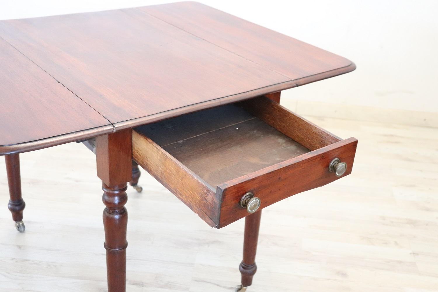 19th Century Louis Philippe Antique Tilt-Top Table For Sale 4