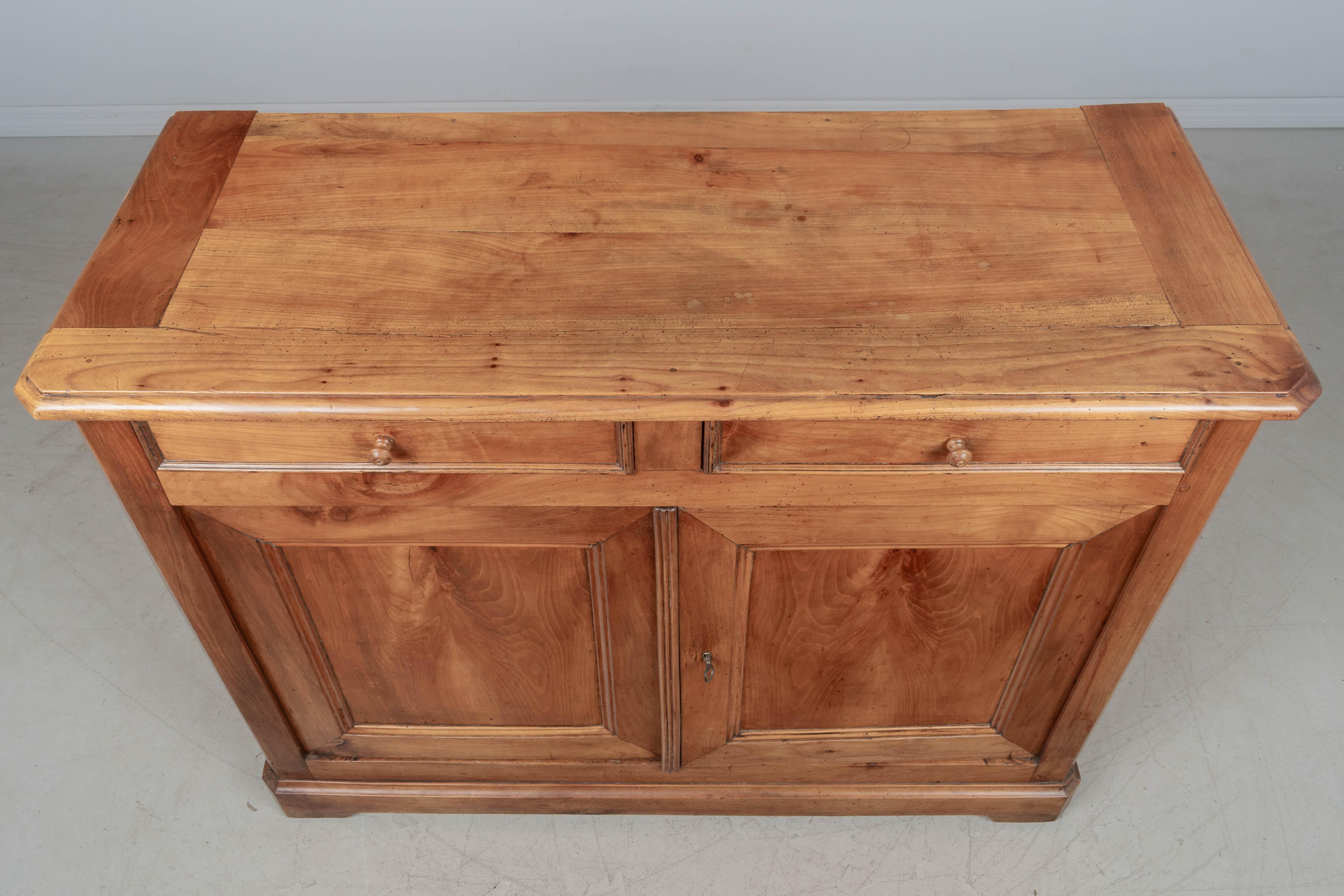 19th Century Louis Philippe Buffet or Sideboard For Sale 2