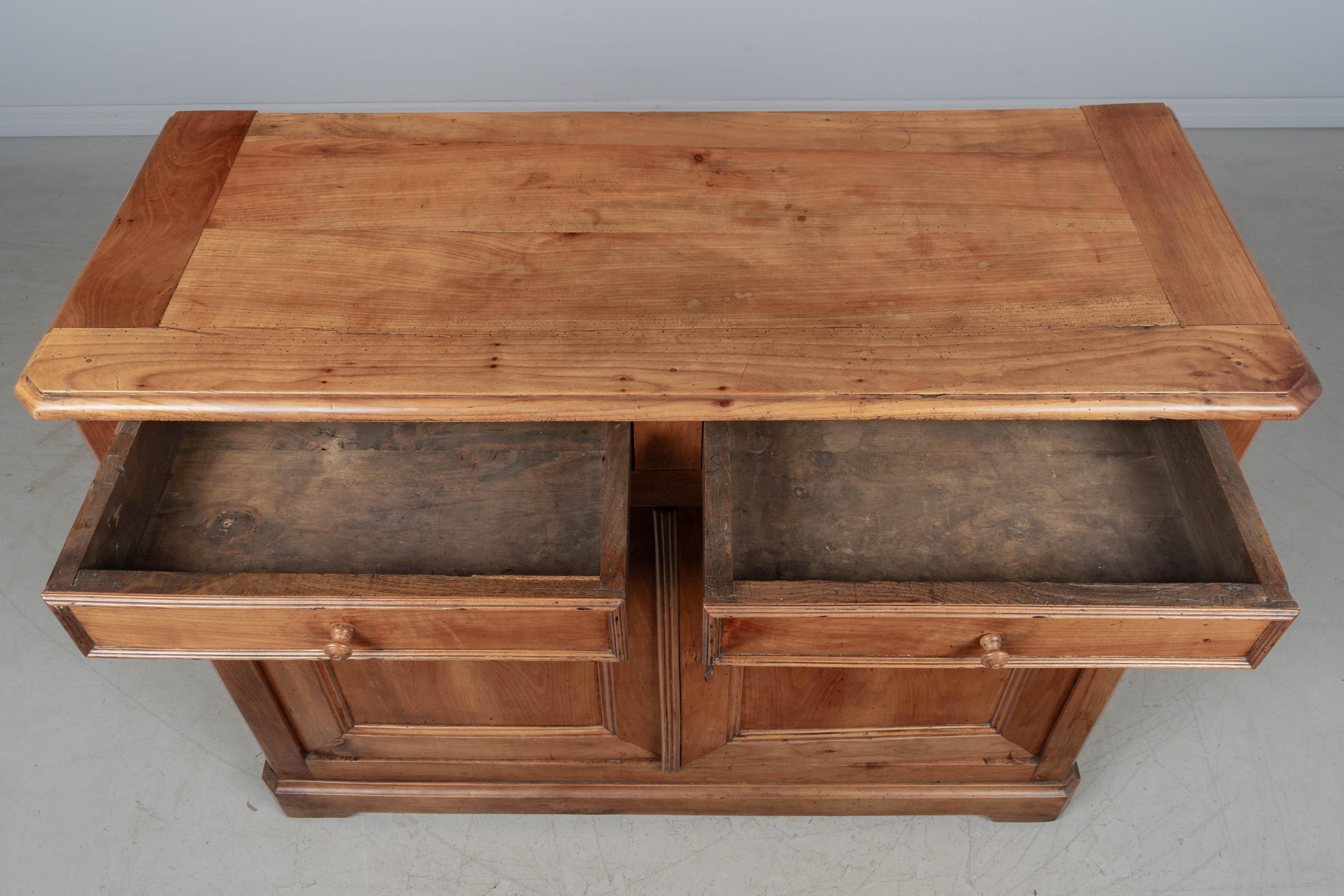 19th Century Louis Philippe Buffet or Sideboard For Sale 3