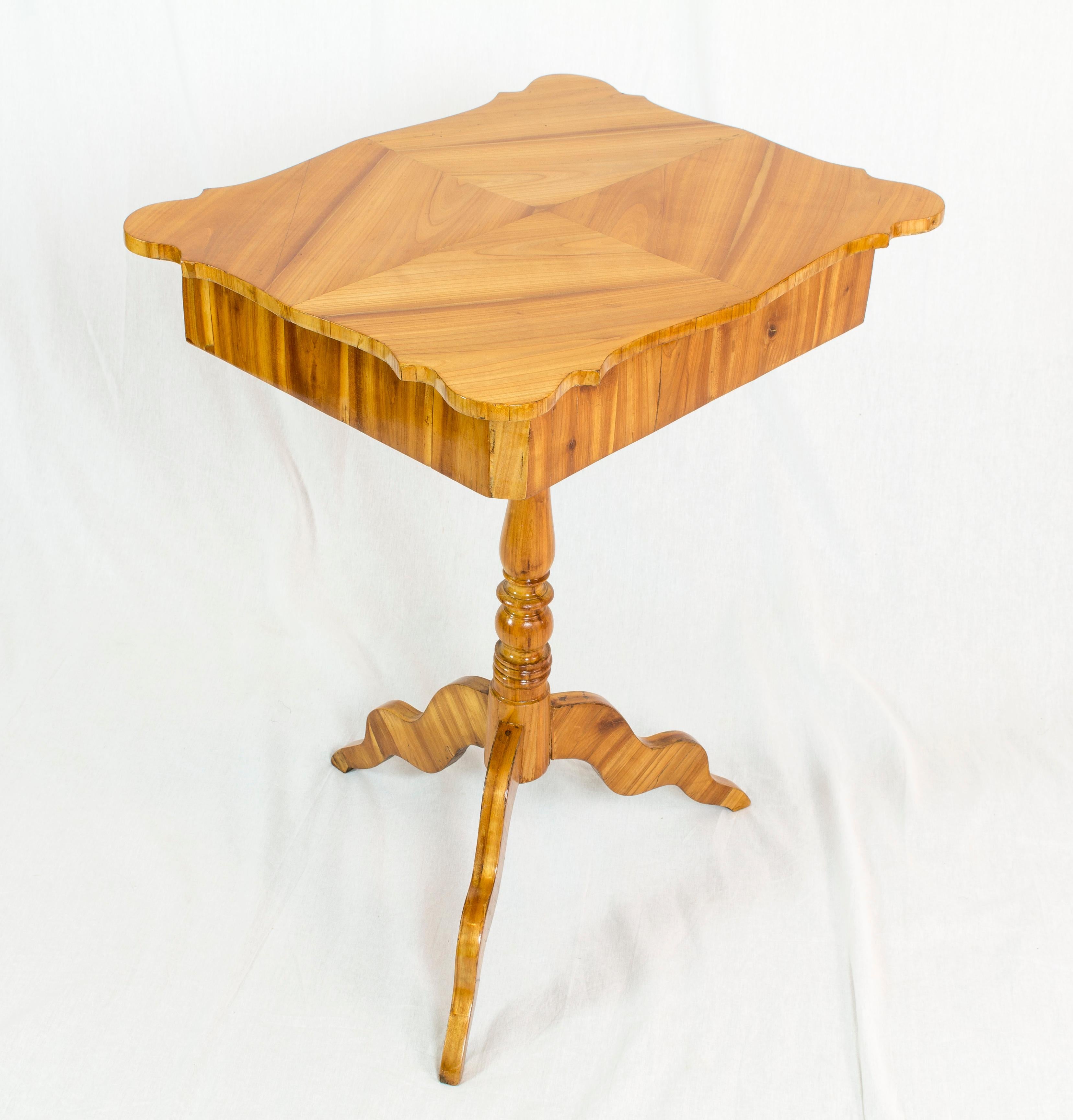 German 19th Century Louis Philippe Cherrywood Sewing or Side Table For Sale