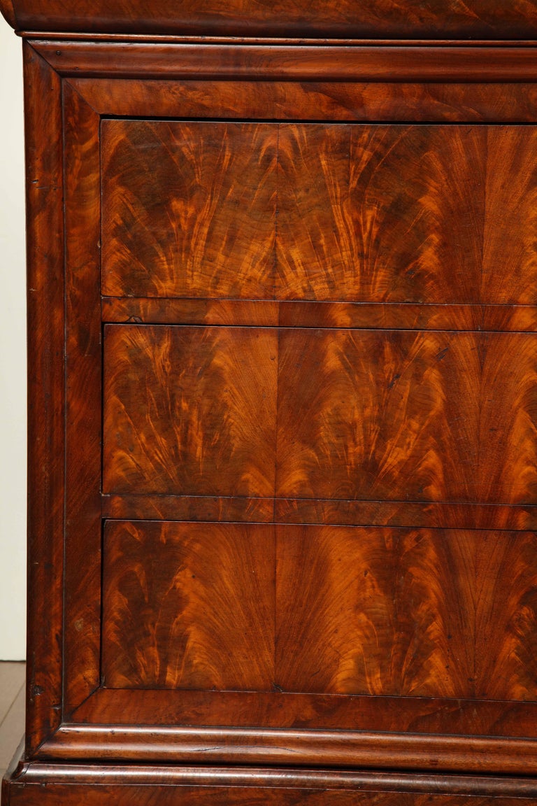 19th Century Louis Philippe Chest in Mahogany with a St. Anne Marble Top For Sale at 1stdibs