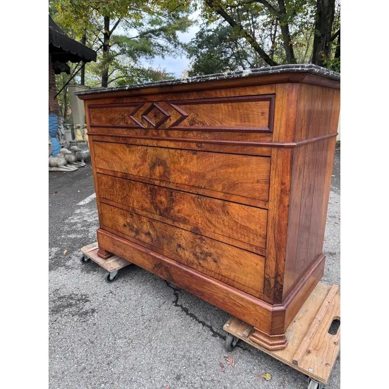XIXe siècle Commode Louis Philippe du 19ème siècle en vente