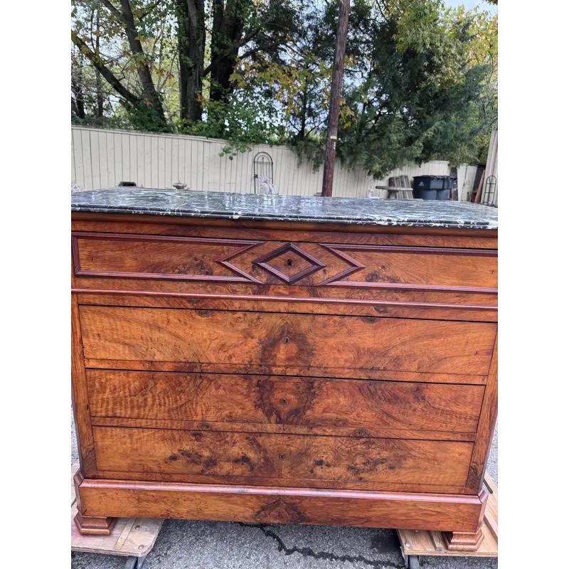 Bois Commode Louis Philippe du 19ème siècle en vente
